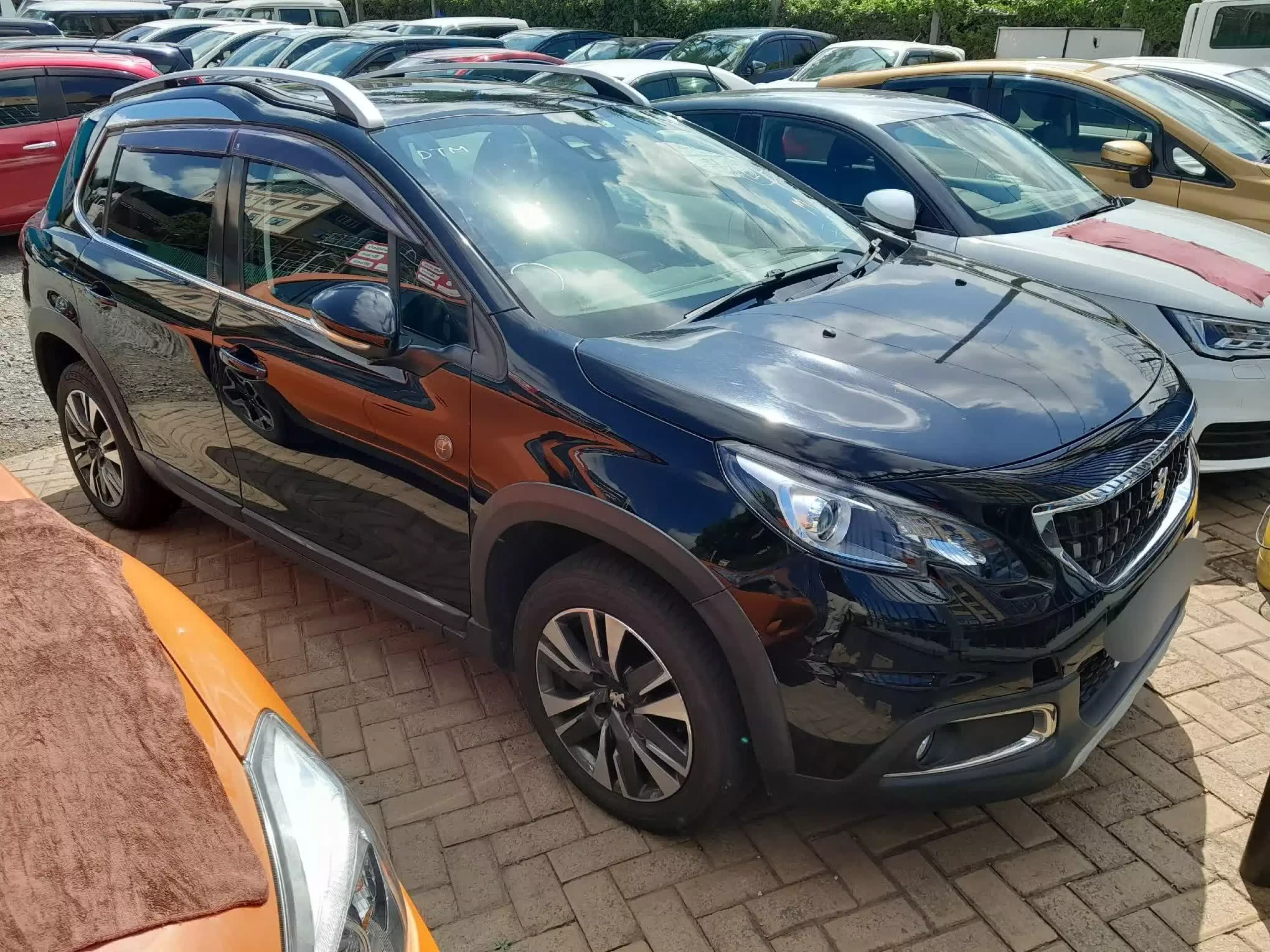 Peugeot 2008 - 2018