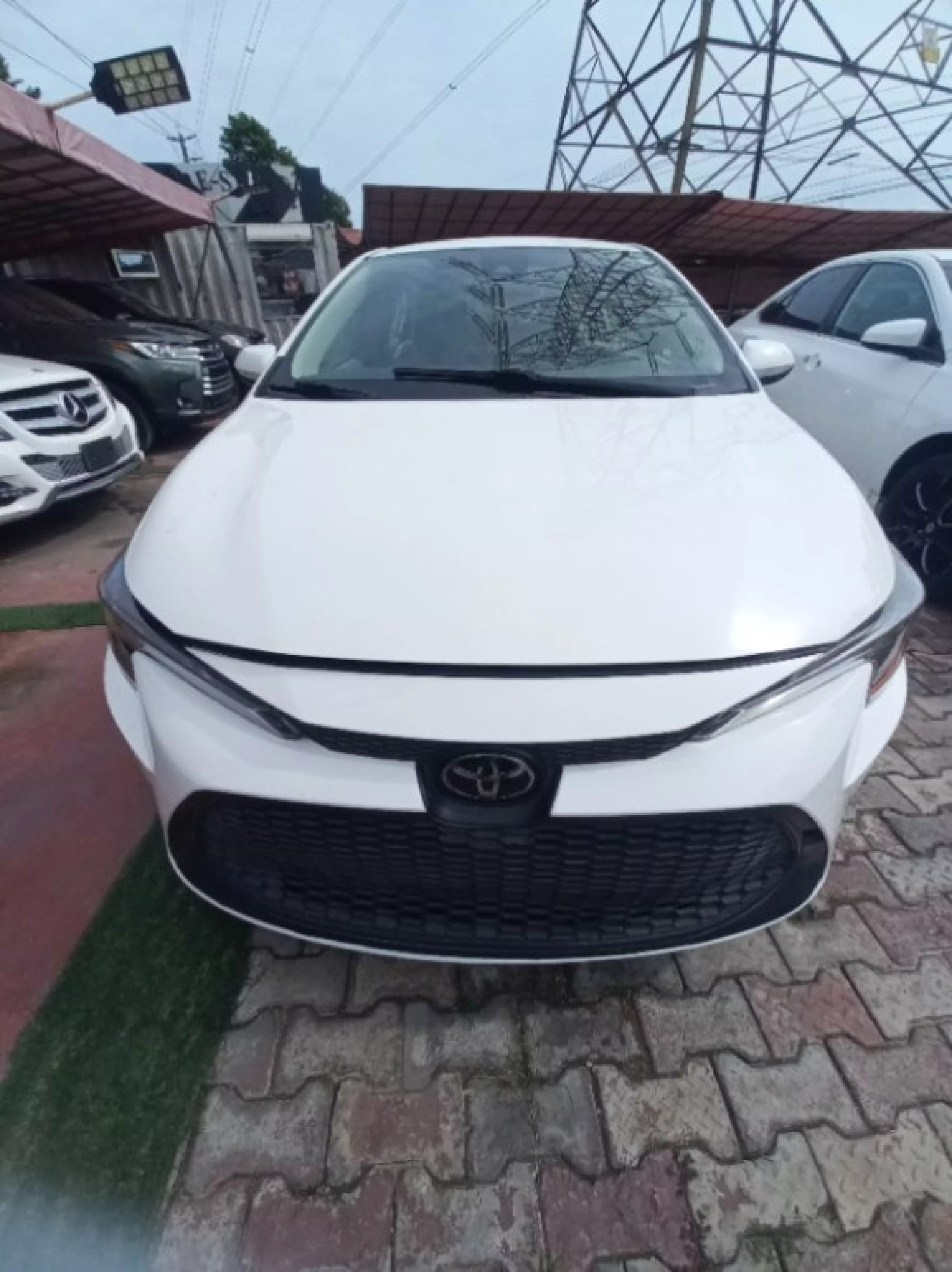 Toyota Camry - 2019