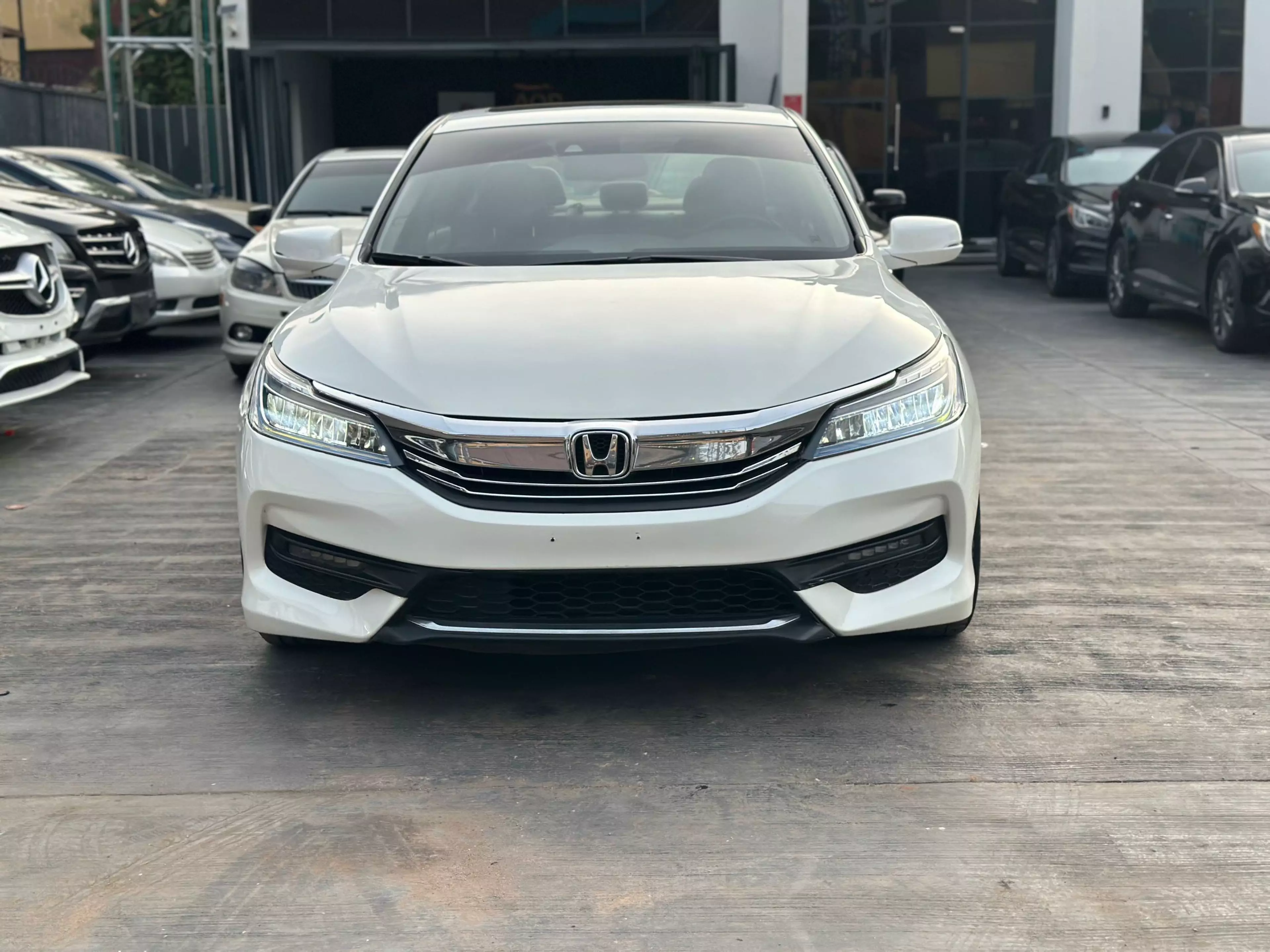 Honda Accord - 2013