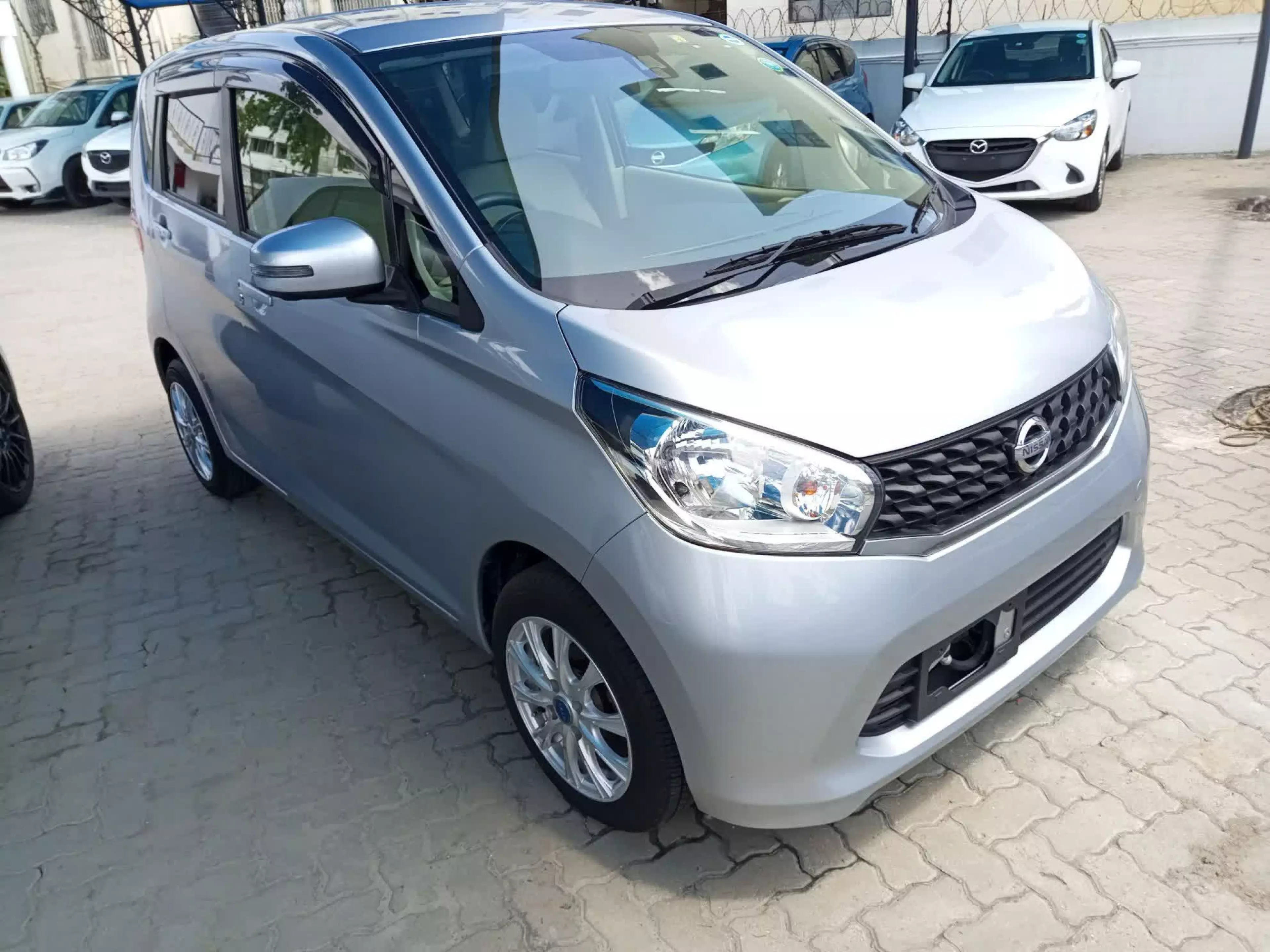 Nissan Dayz - 2015