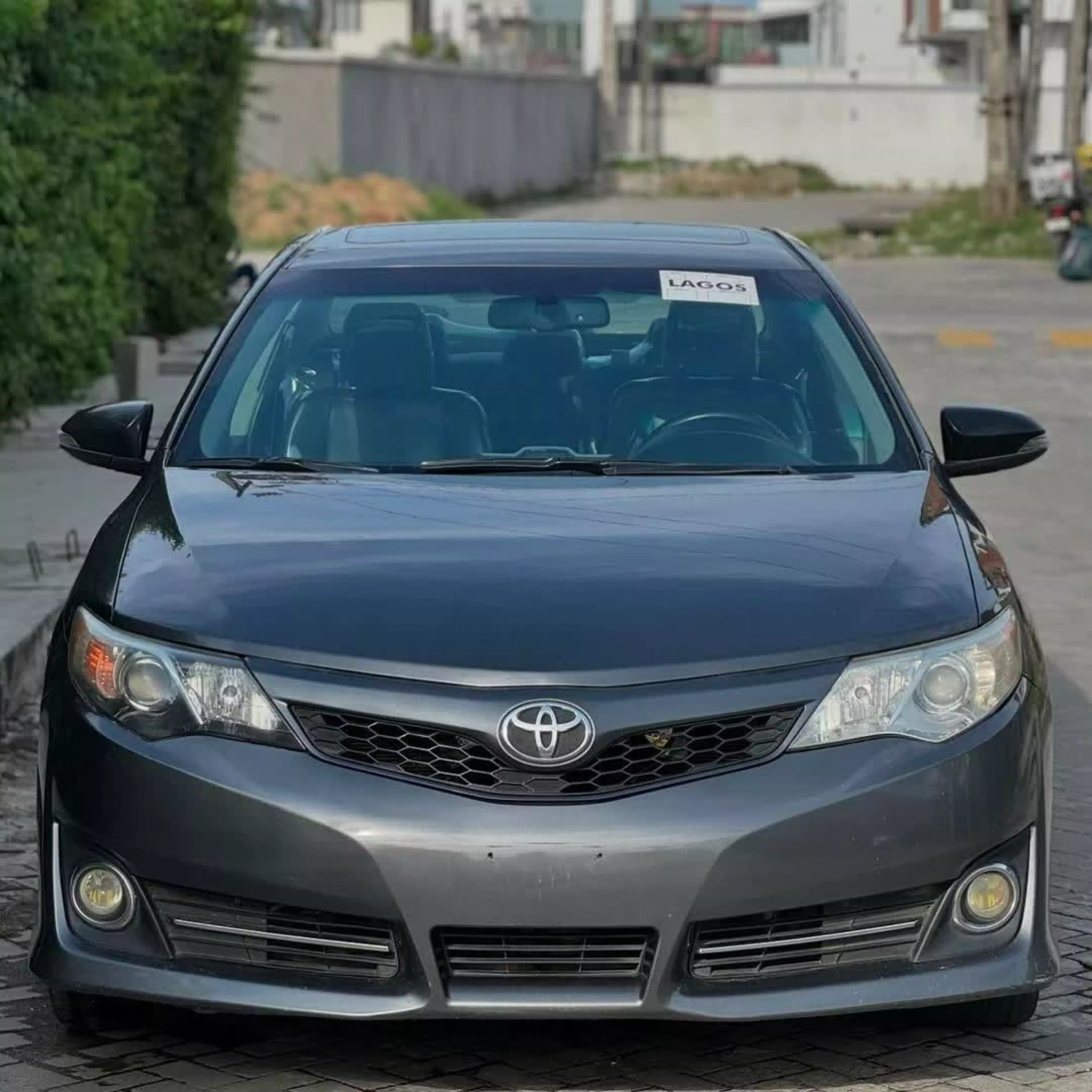 Toyota Camry - 2012