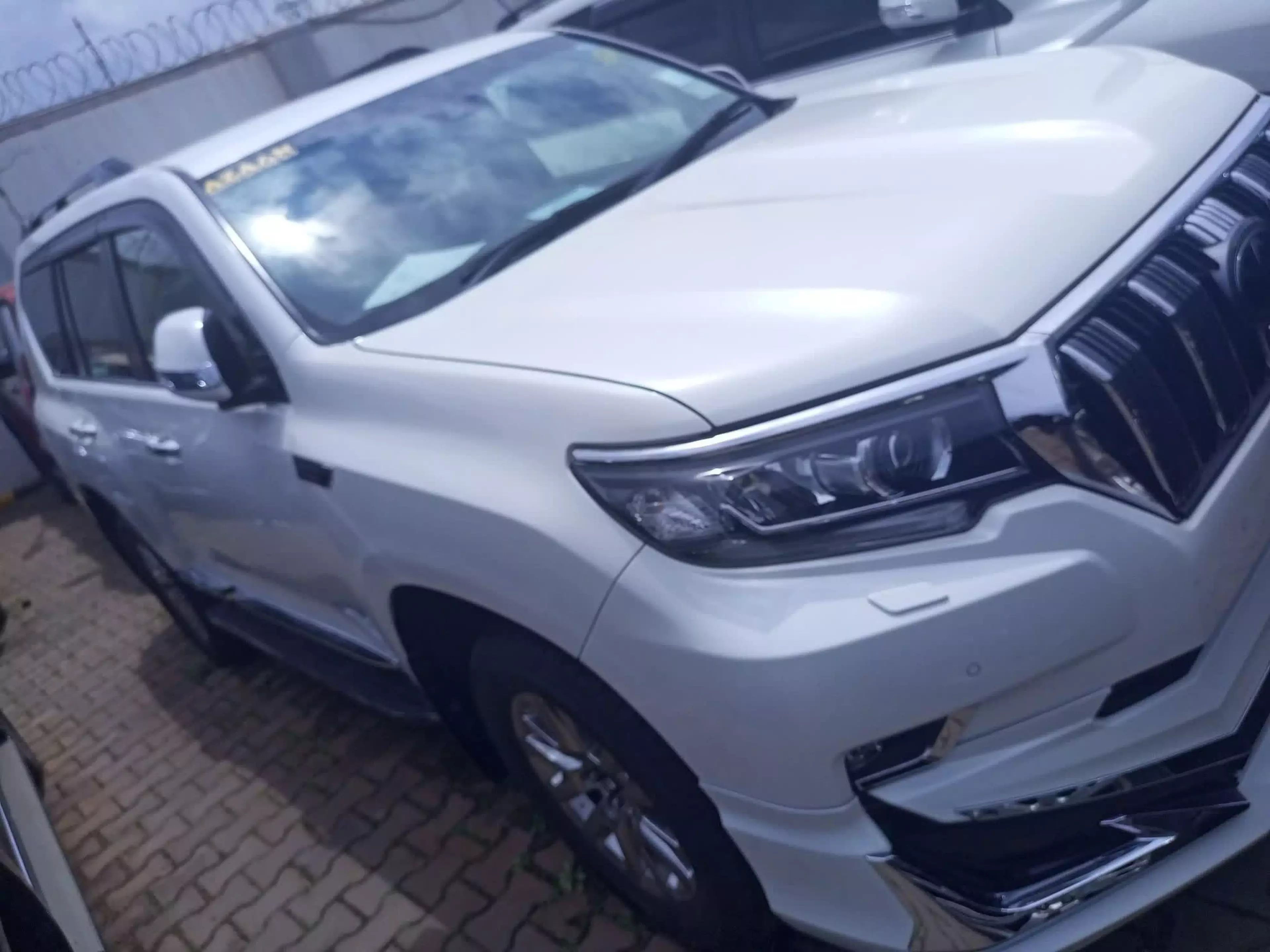 Toyota Prado TXL - 2017