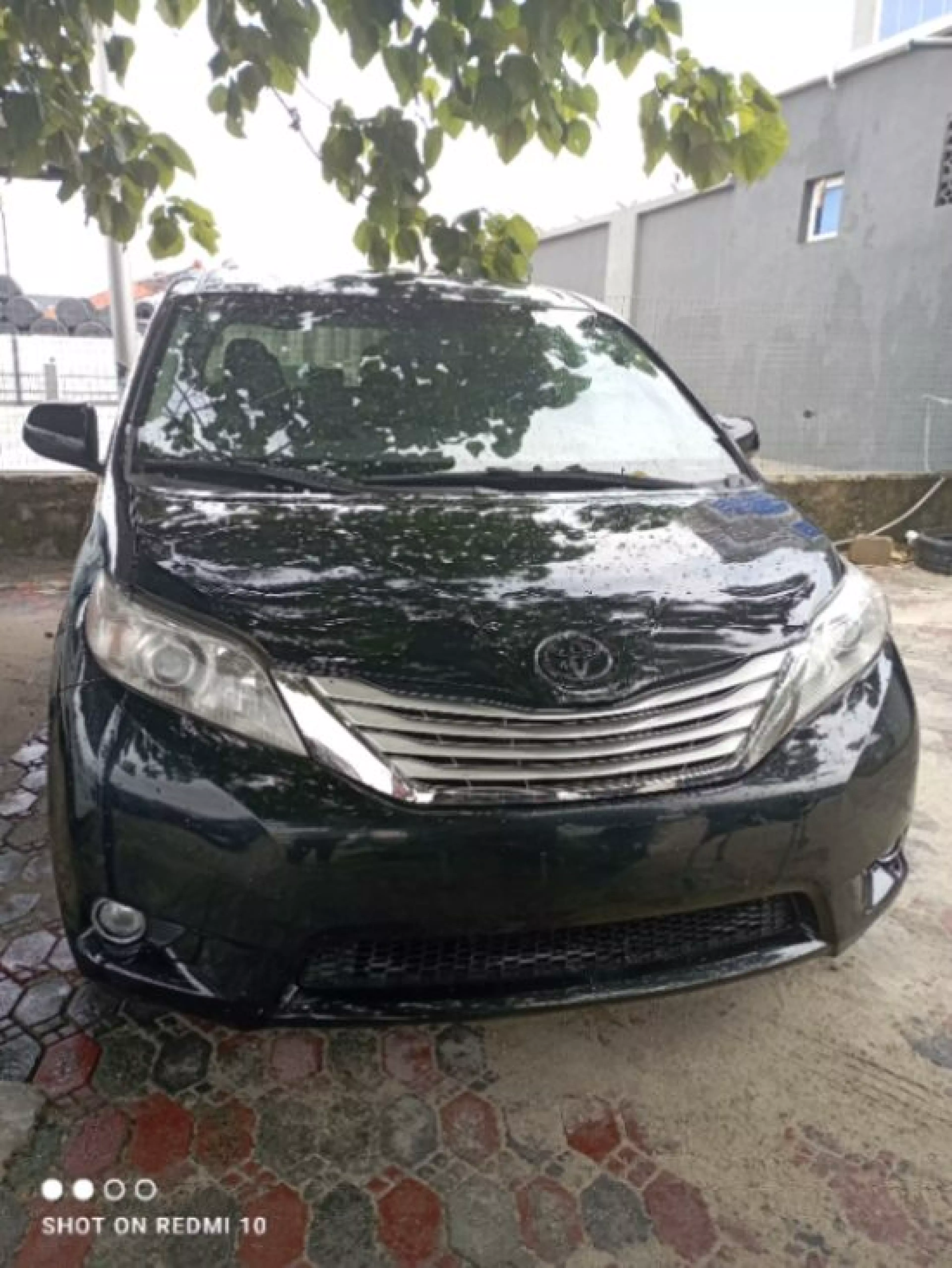 Toyota Sienna - 2015