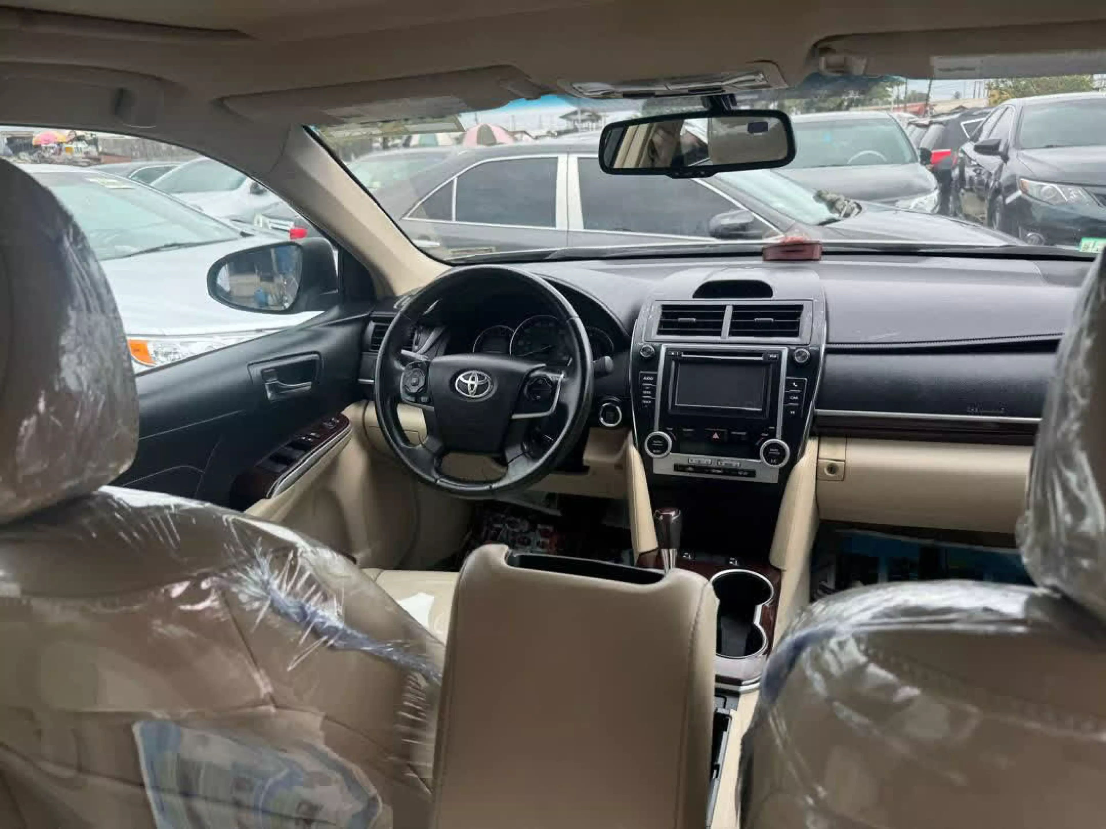 Toyota Camry   - 2013