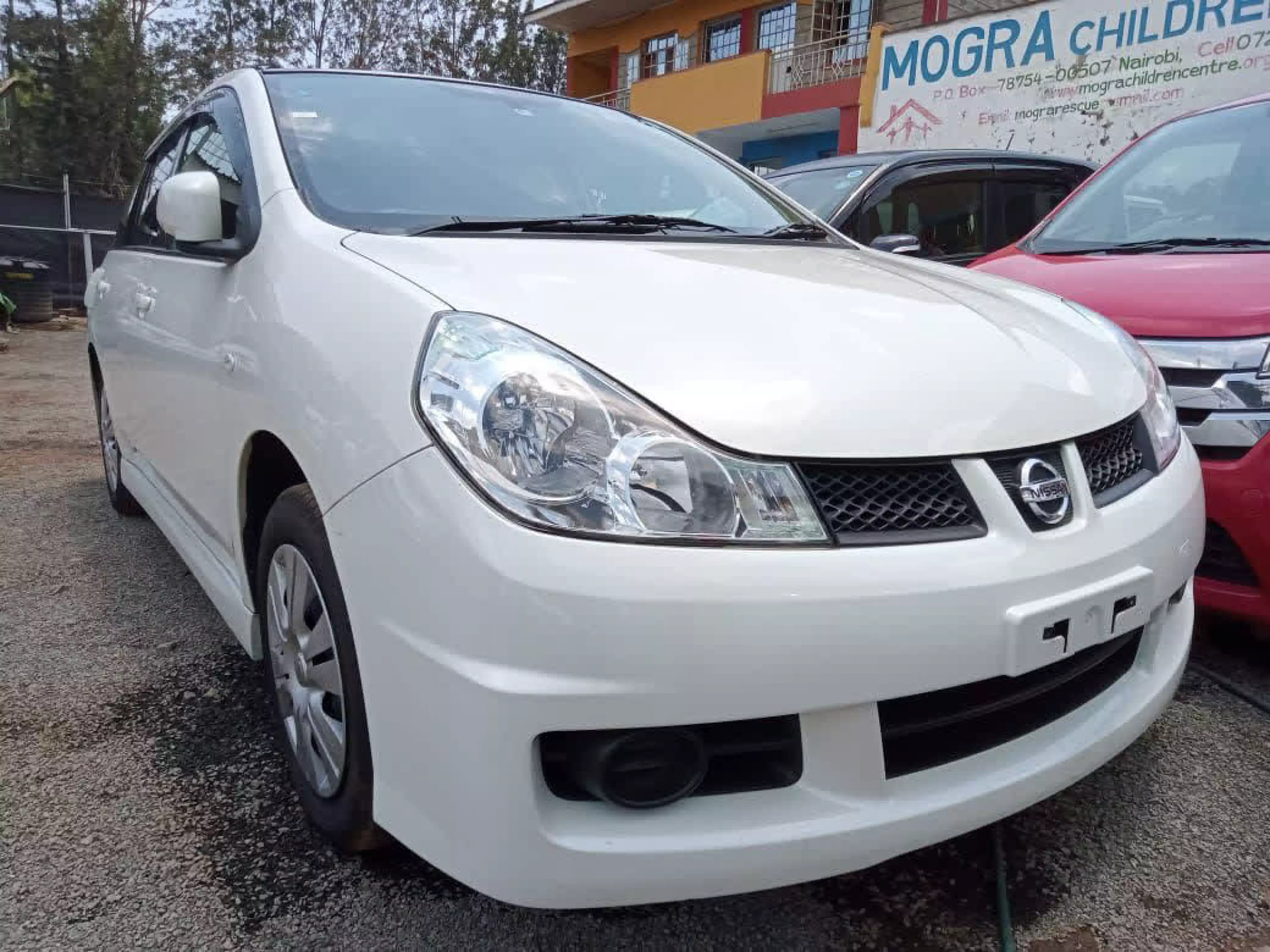 Nissan Wingroad  - 2015