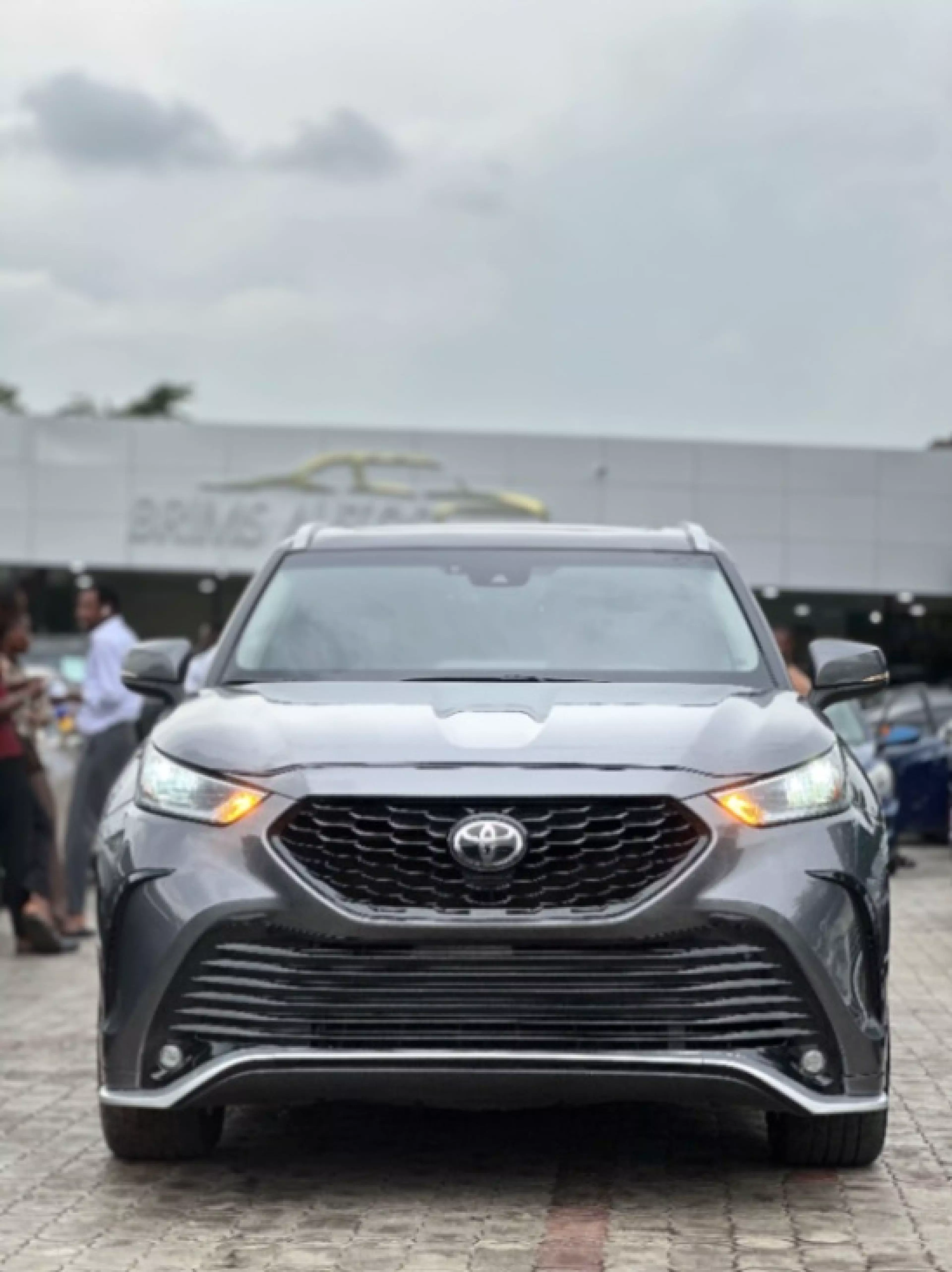 Toyota Highlander - 2021