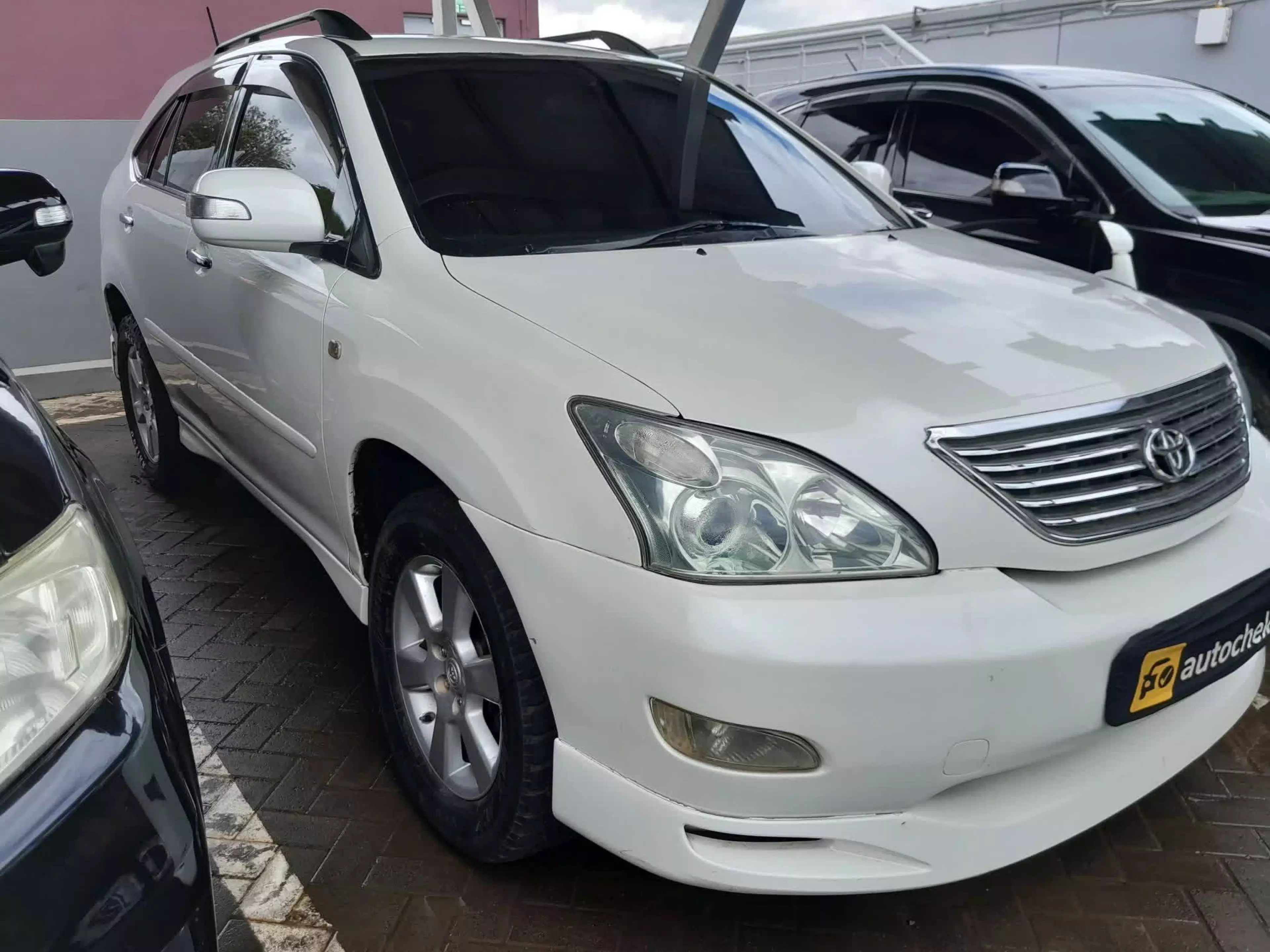 Toyota Harrier - 2008