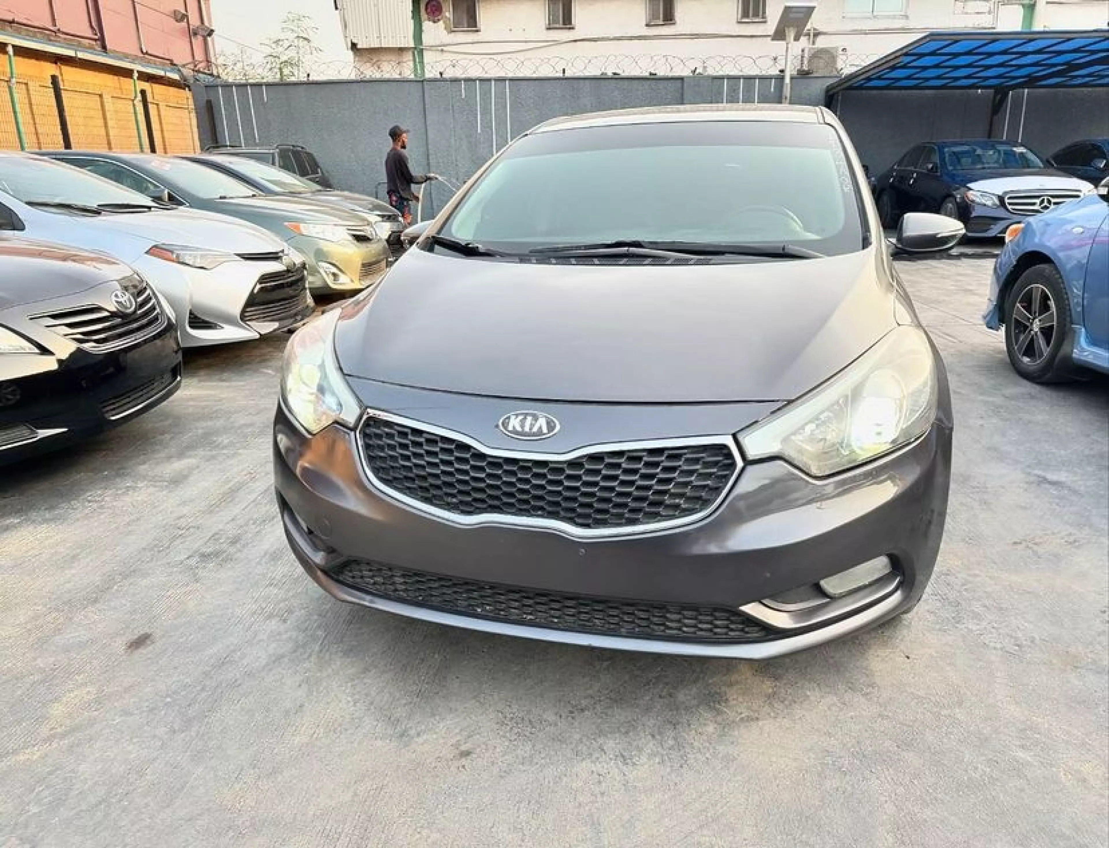 KIA cerato - 2013