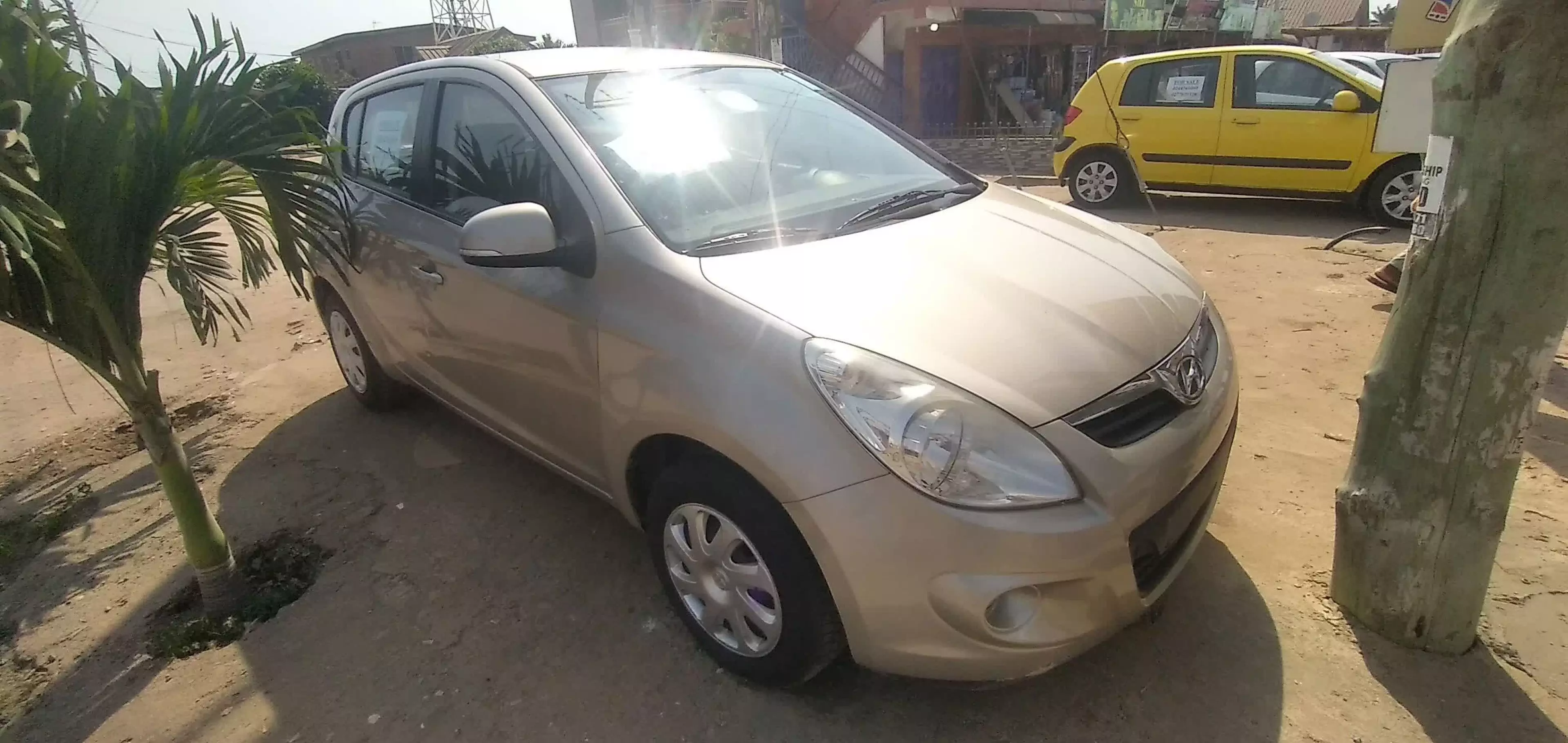 Hyundai i20 - 2012