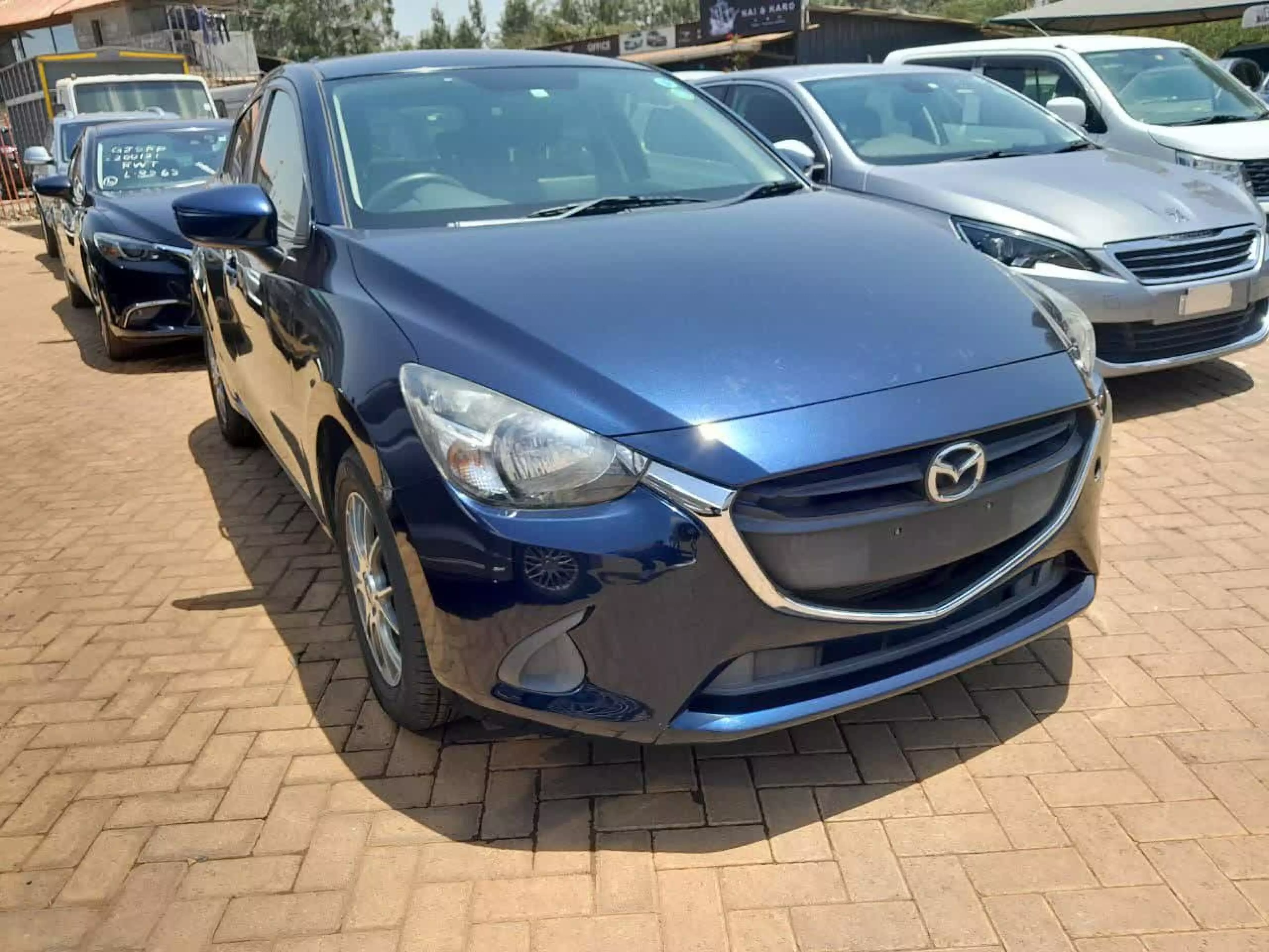 Mazda Demio - 2015