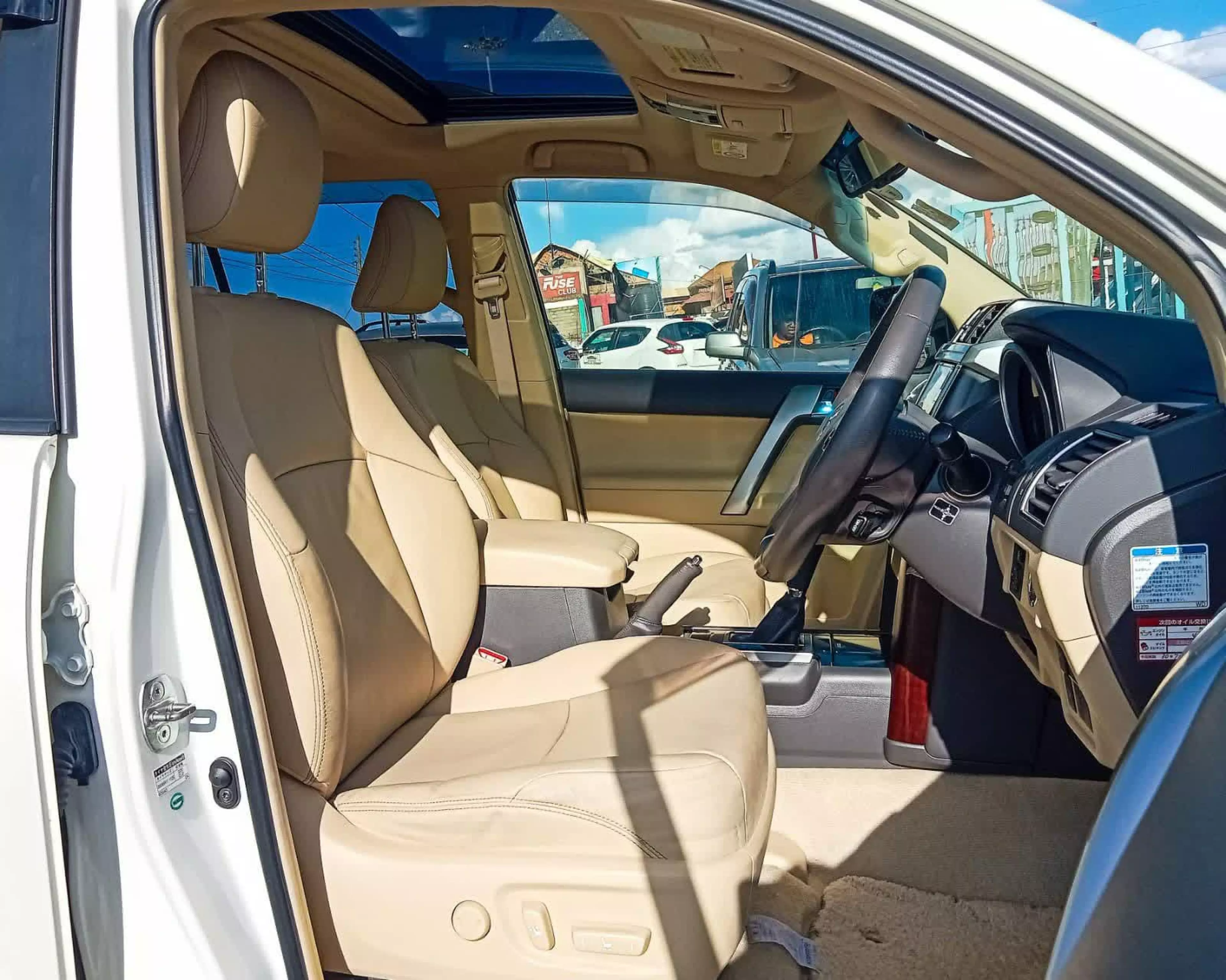 Toyota Landcruiser prado TX.L - 2015