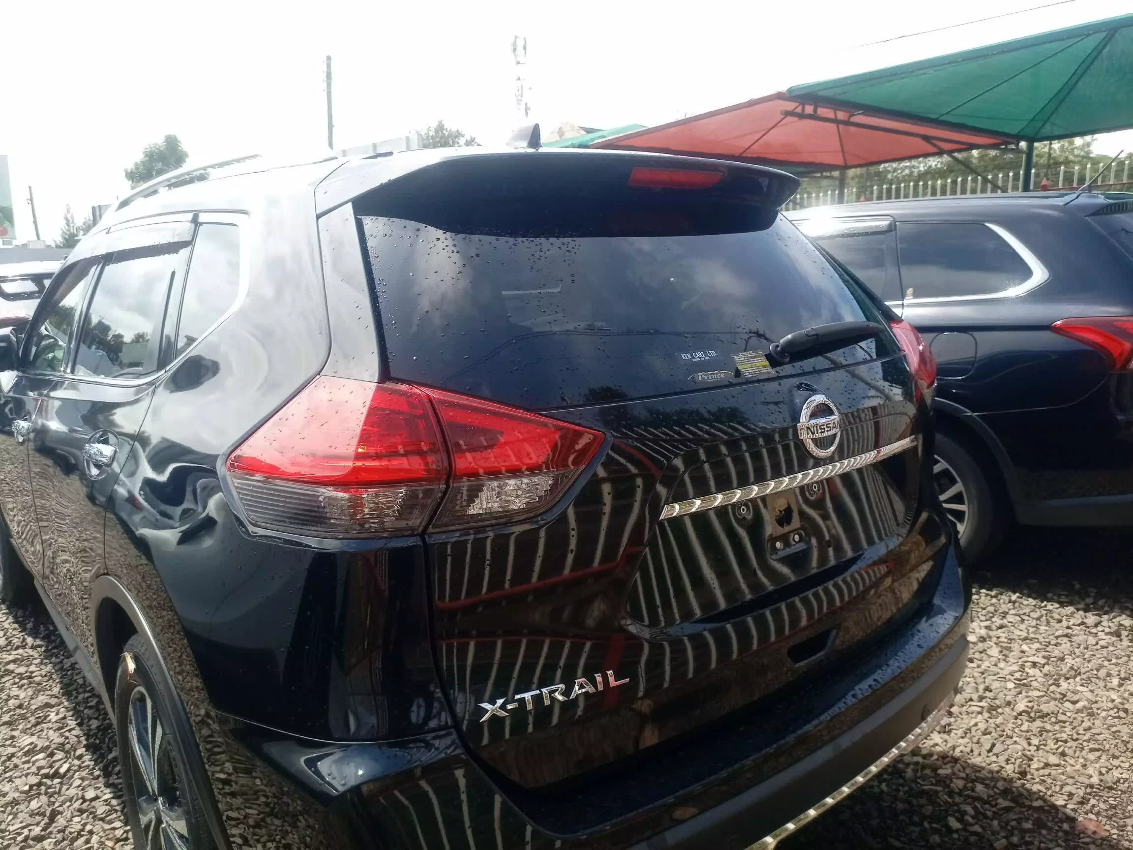 Nissan X-TRAIL   - 2017