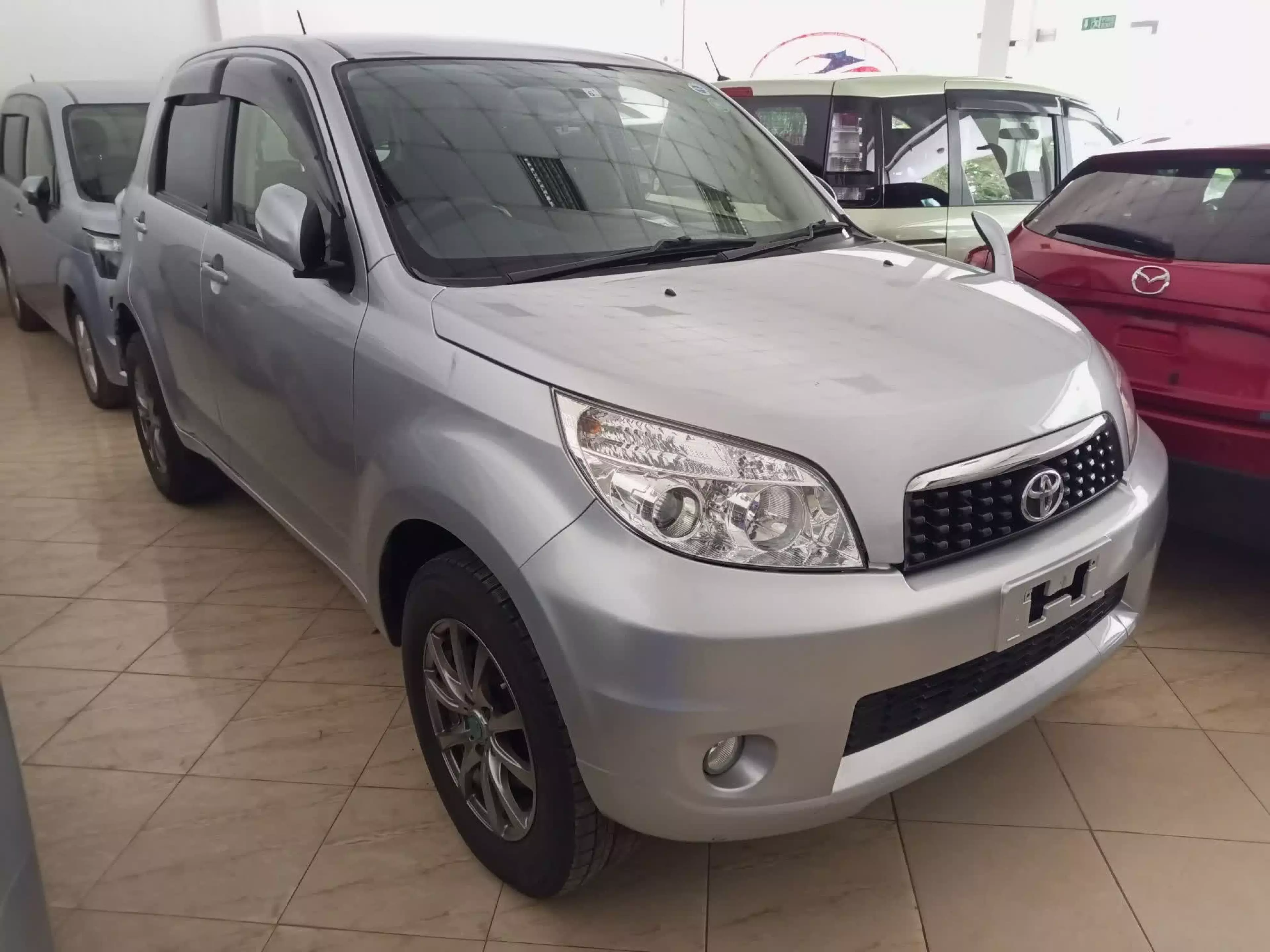 Toyota Rush - 2015