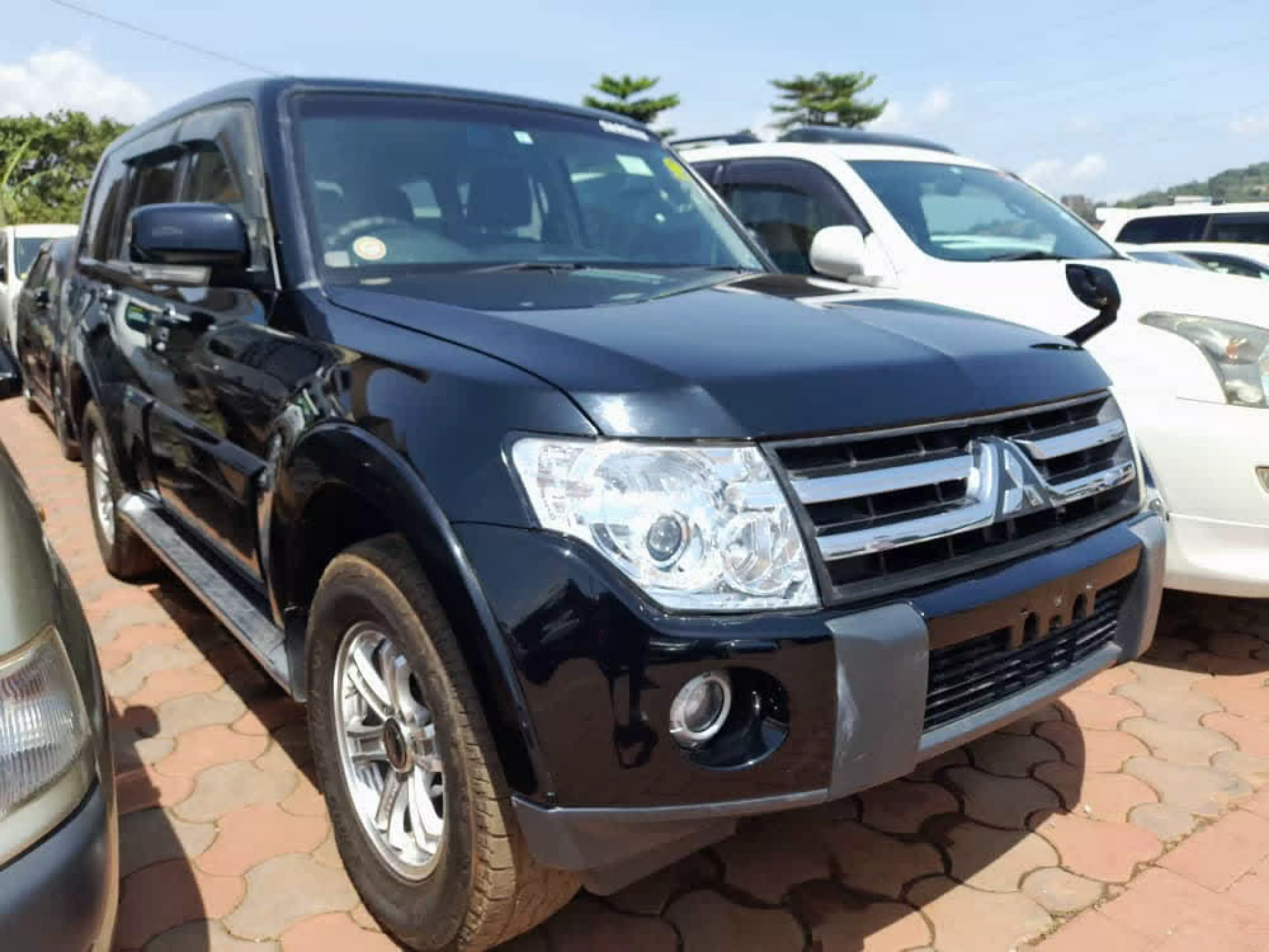 Mitsubishi Pajero - 2007