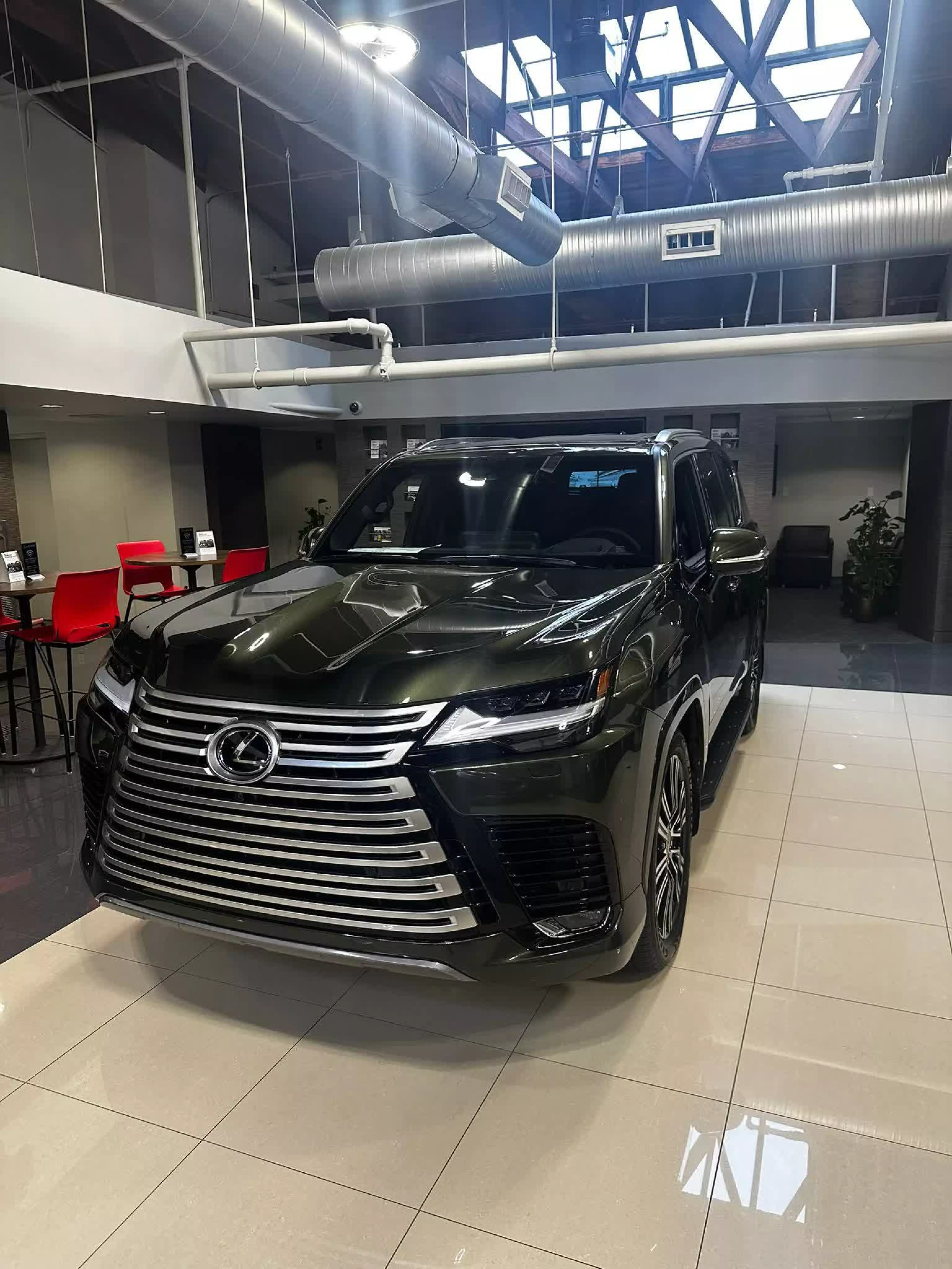 Lexus LX 600 - 2025