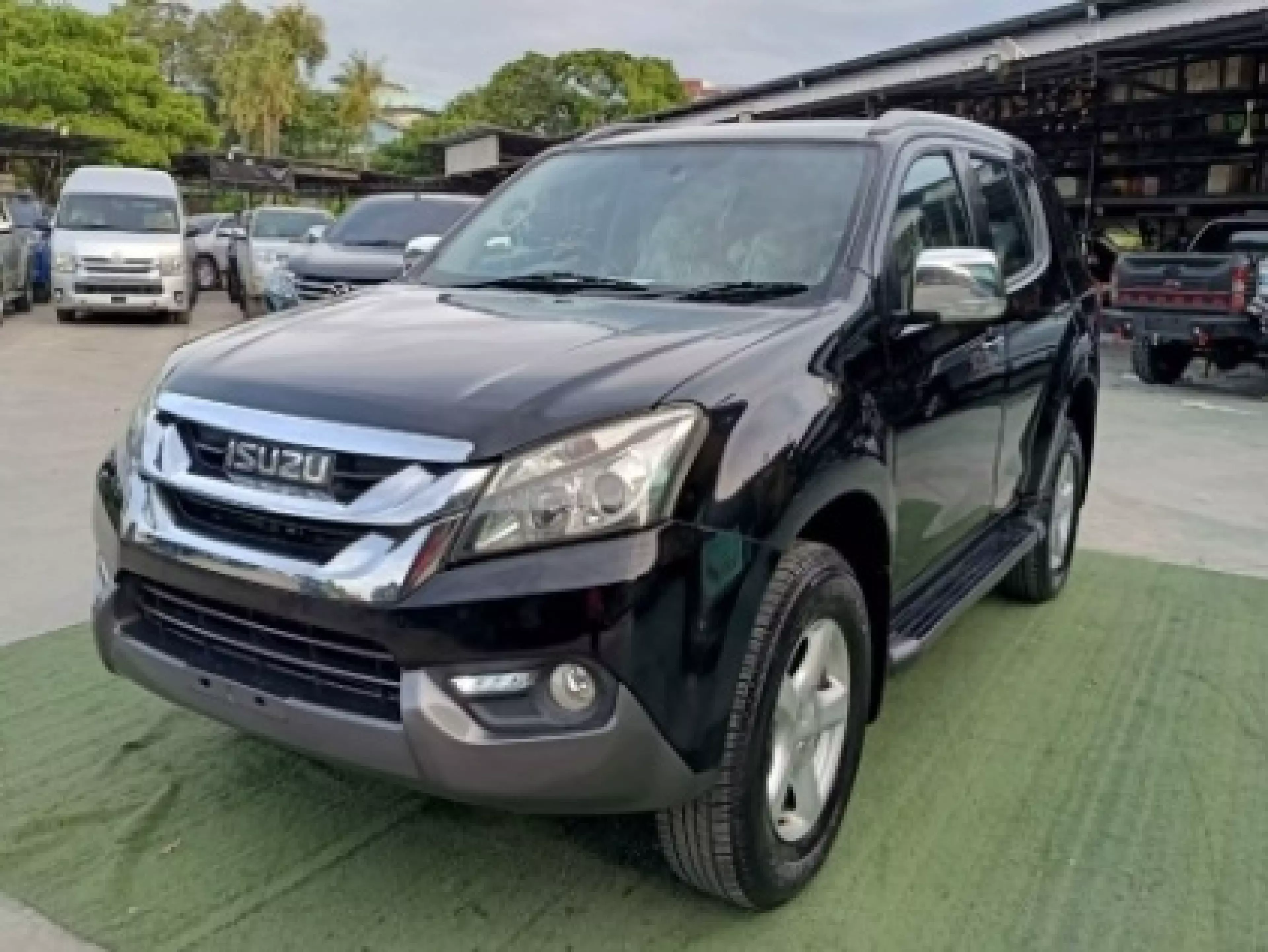 Isuzu MUX - 2015