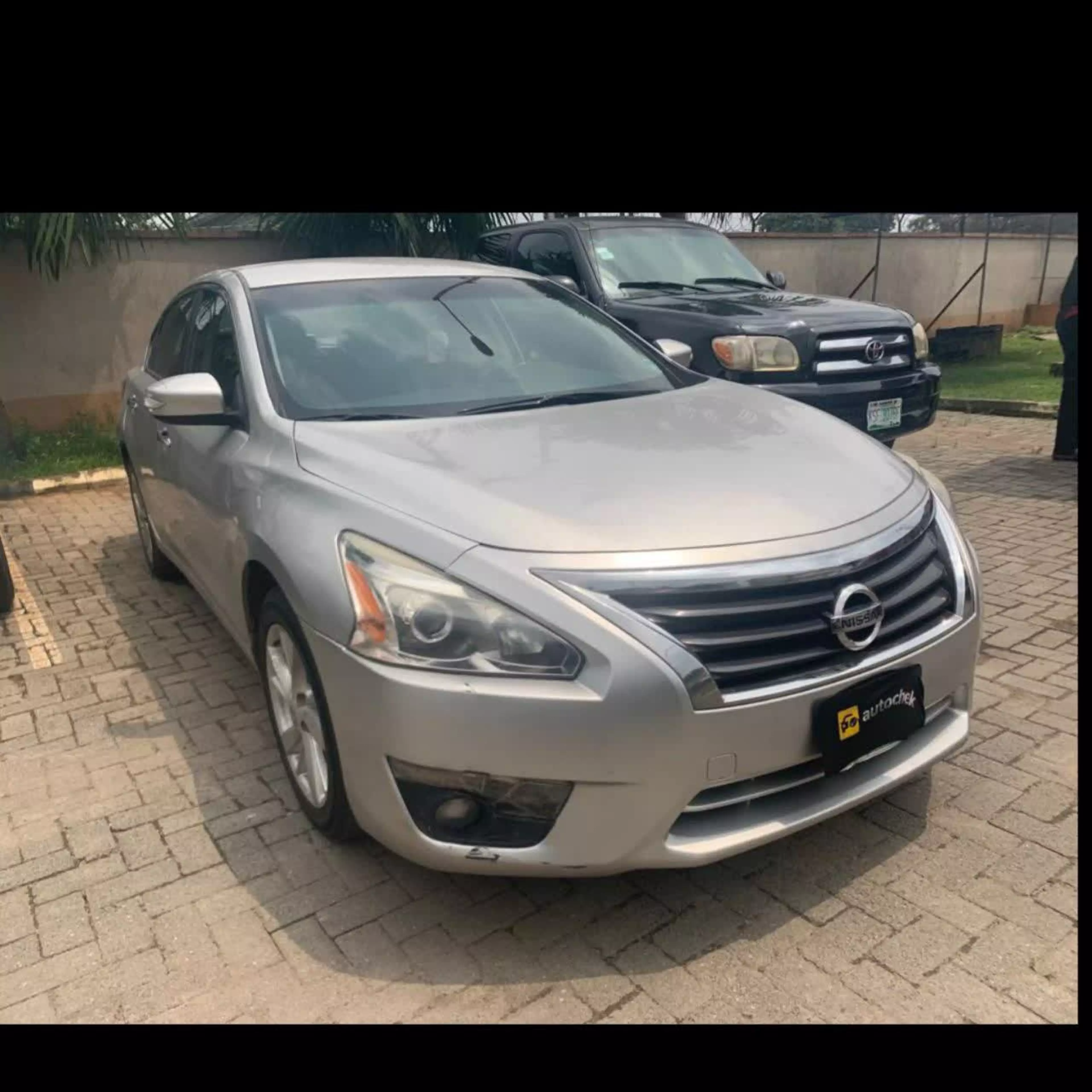 Nissan Altima - 2015