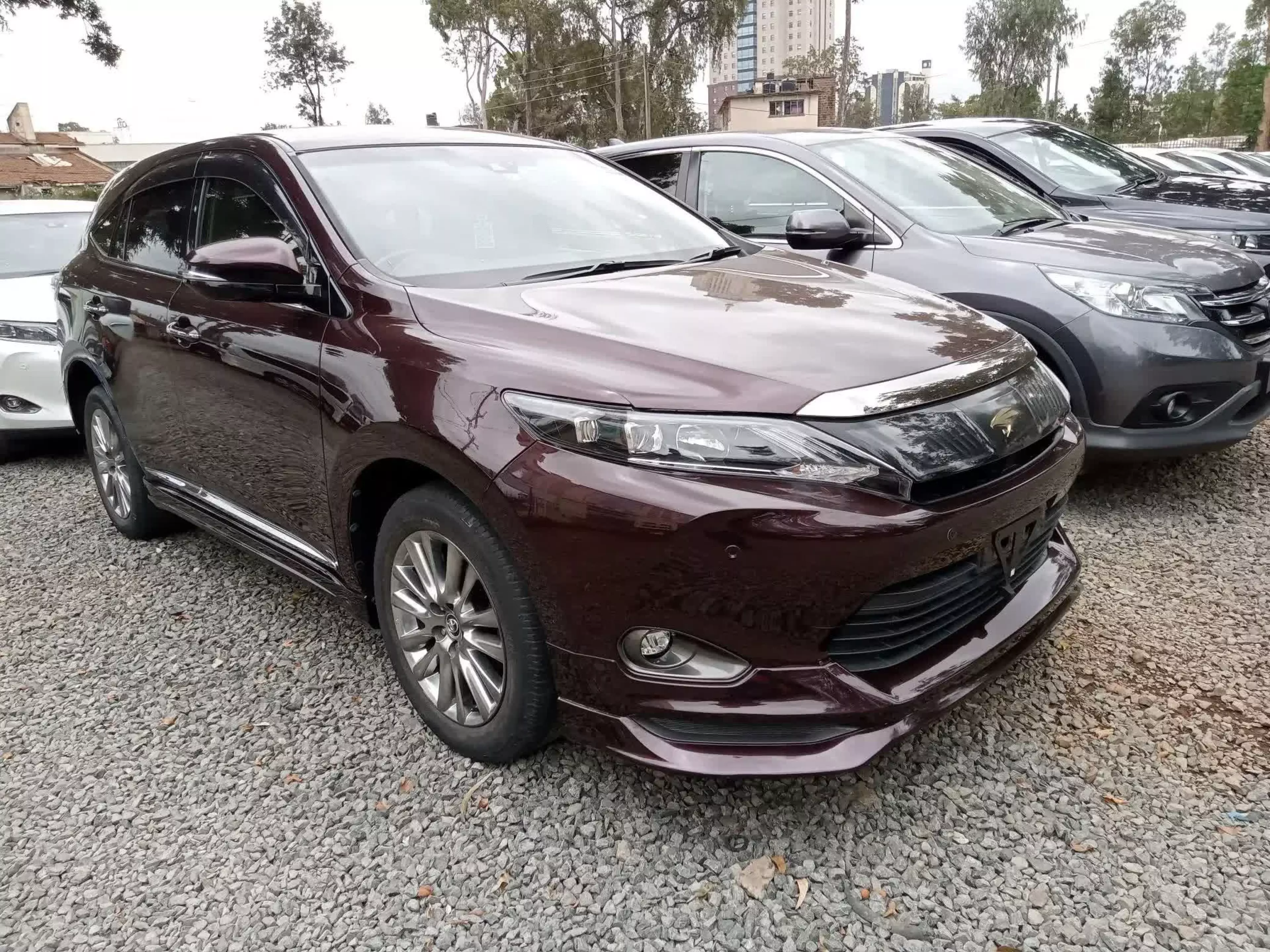 Toyota Harrier - 2015