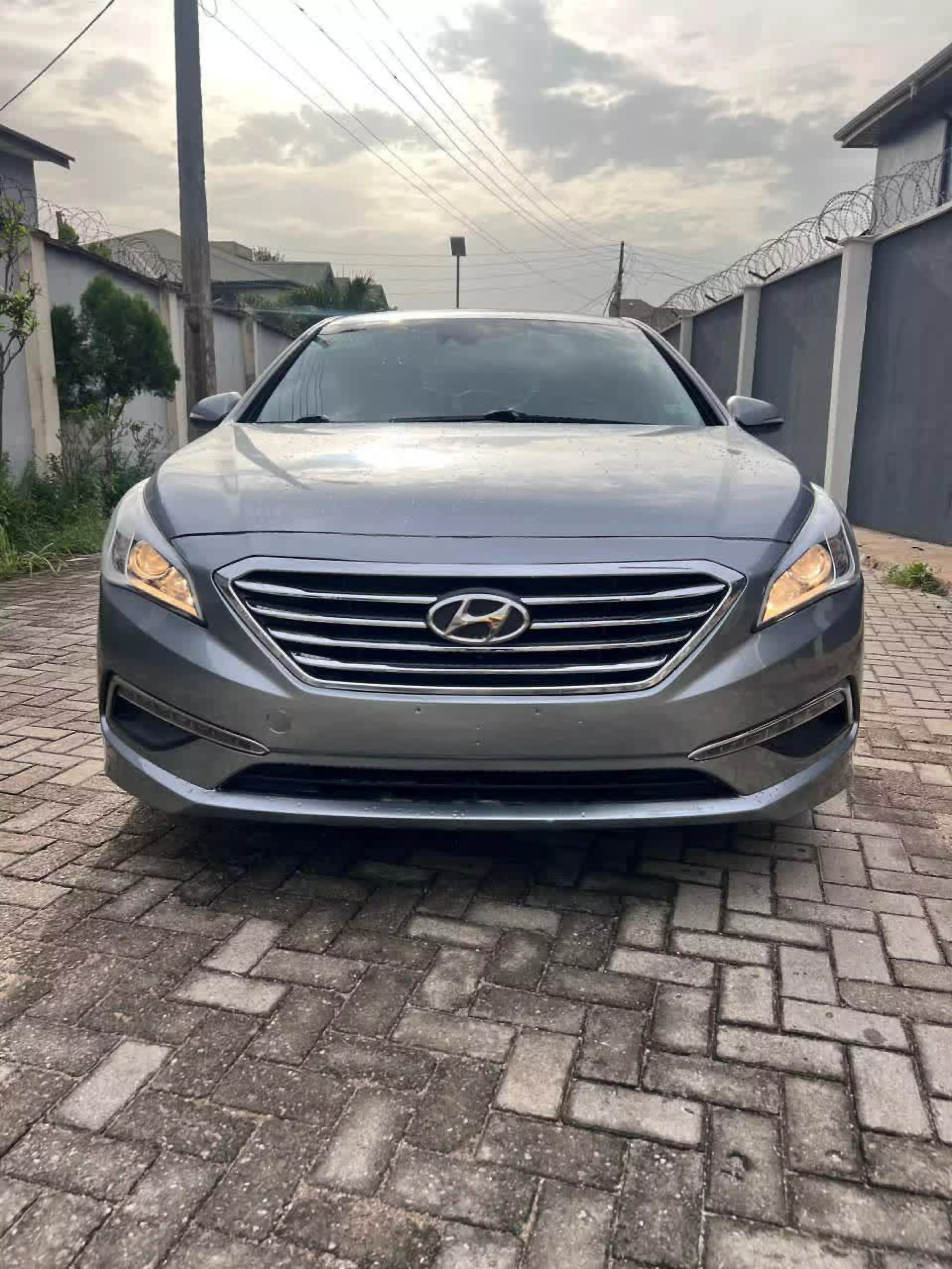 Hyundai Sonata - 2016