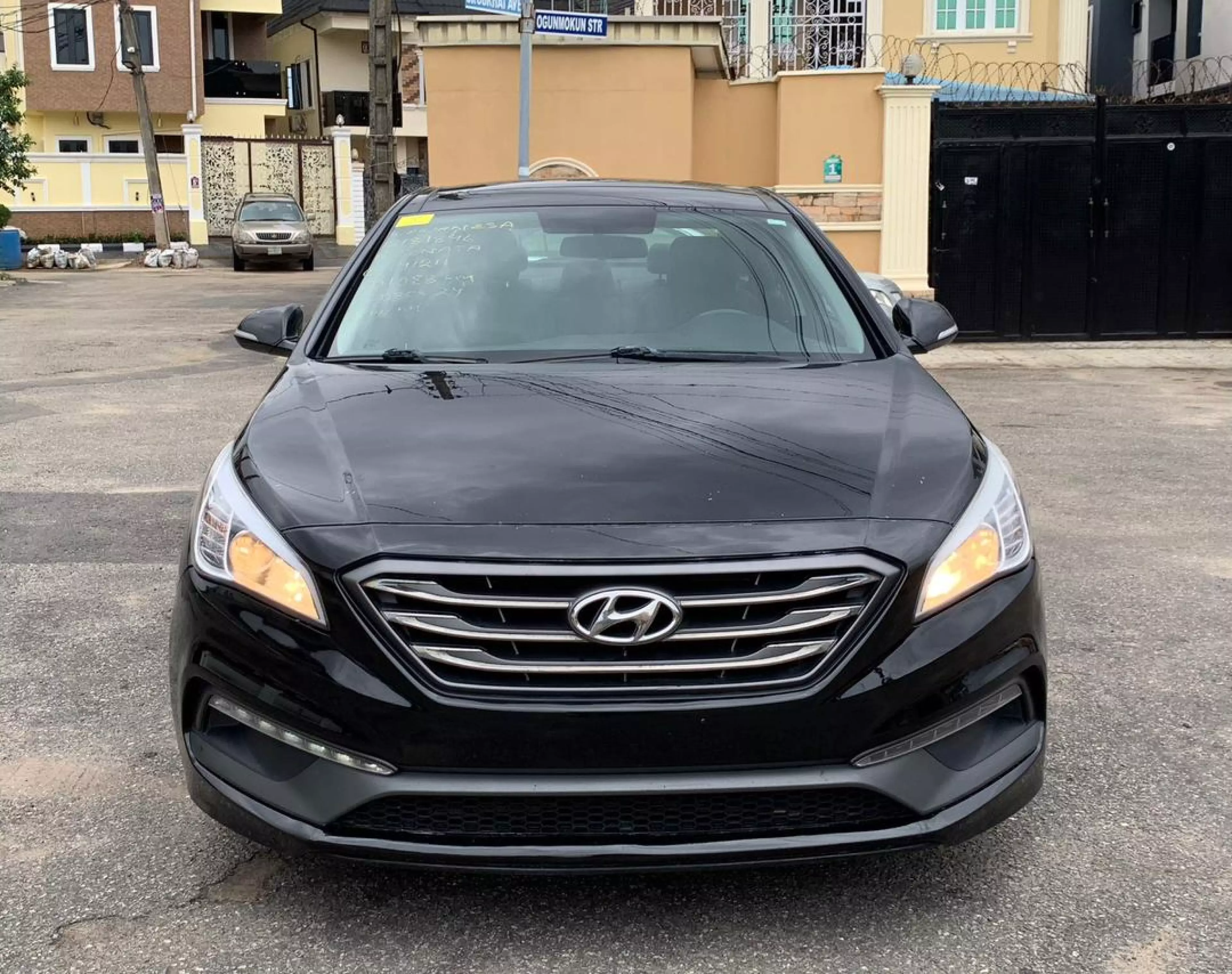 Hyundai Sonata - 2015