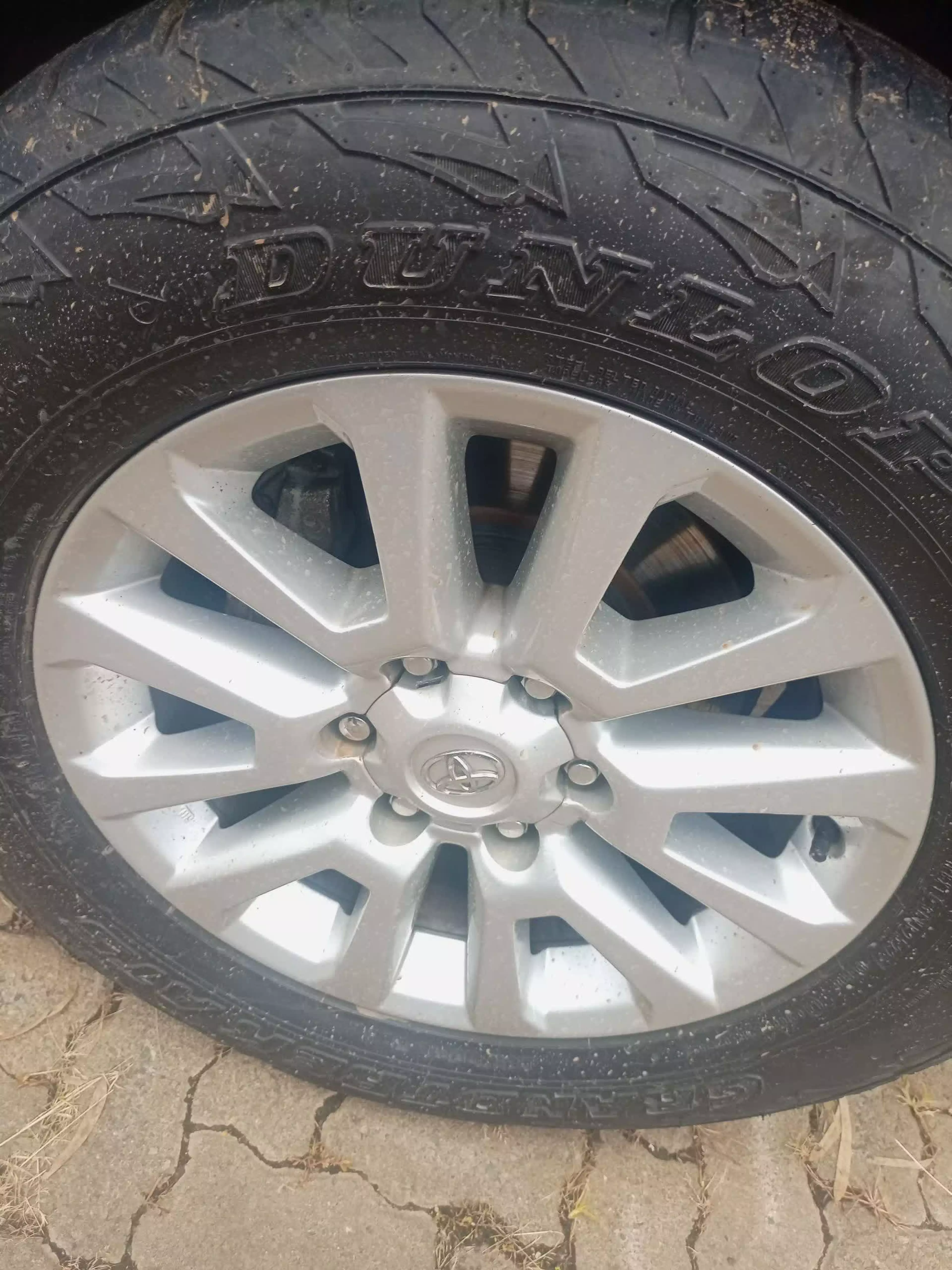 Toyota Landcruiser Prado   - 2015