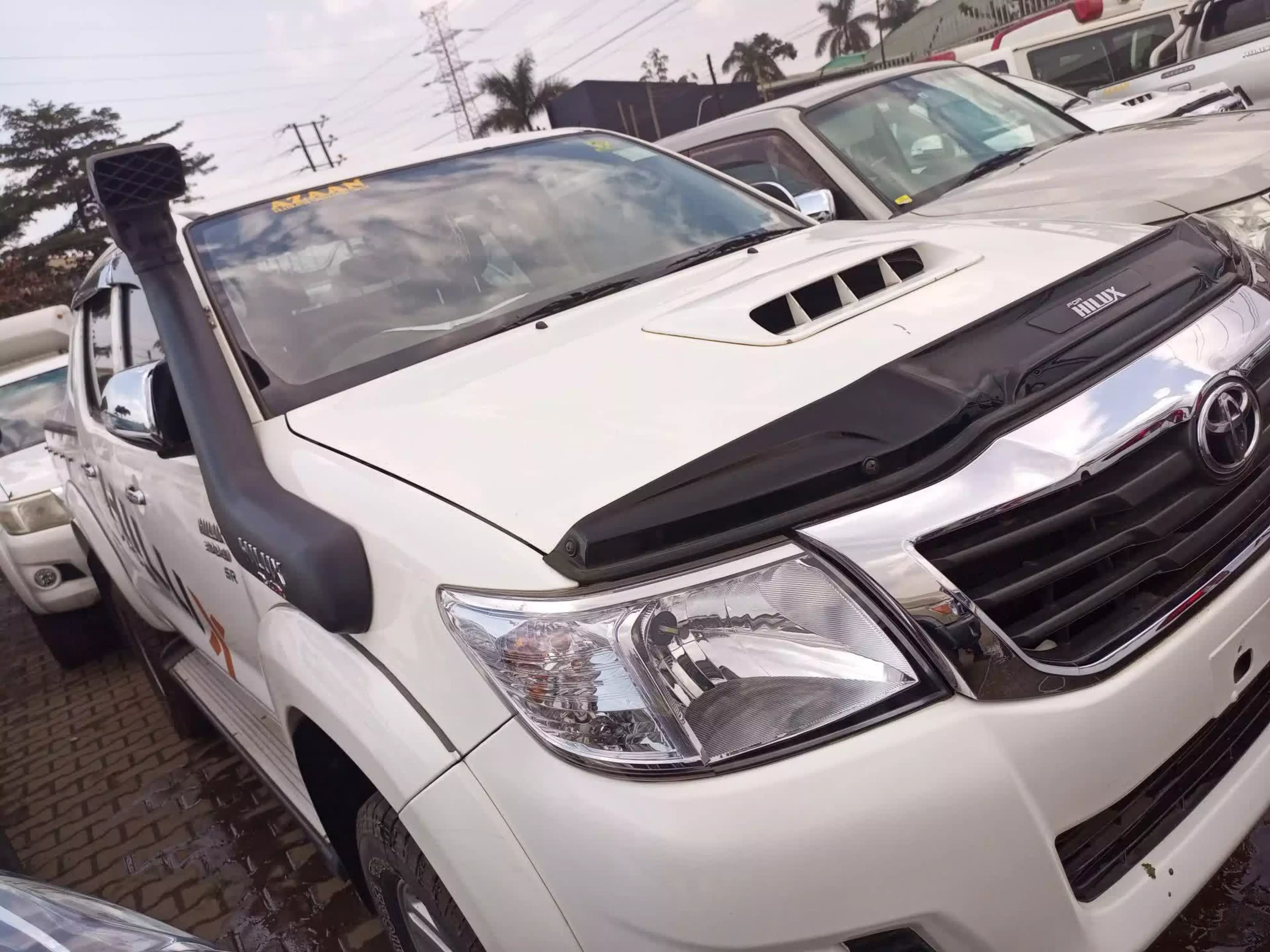 Toyota Hilux Revo  - 2011