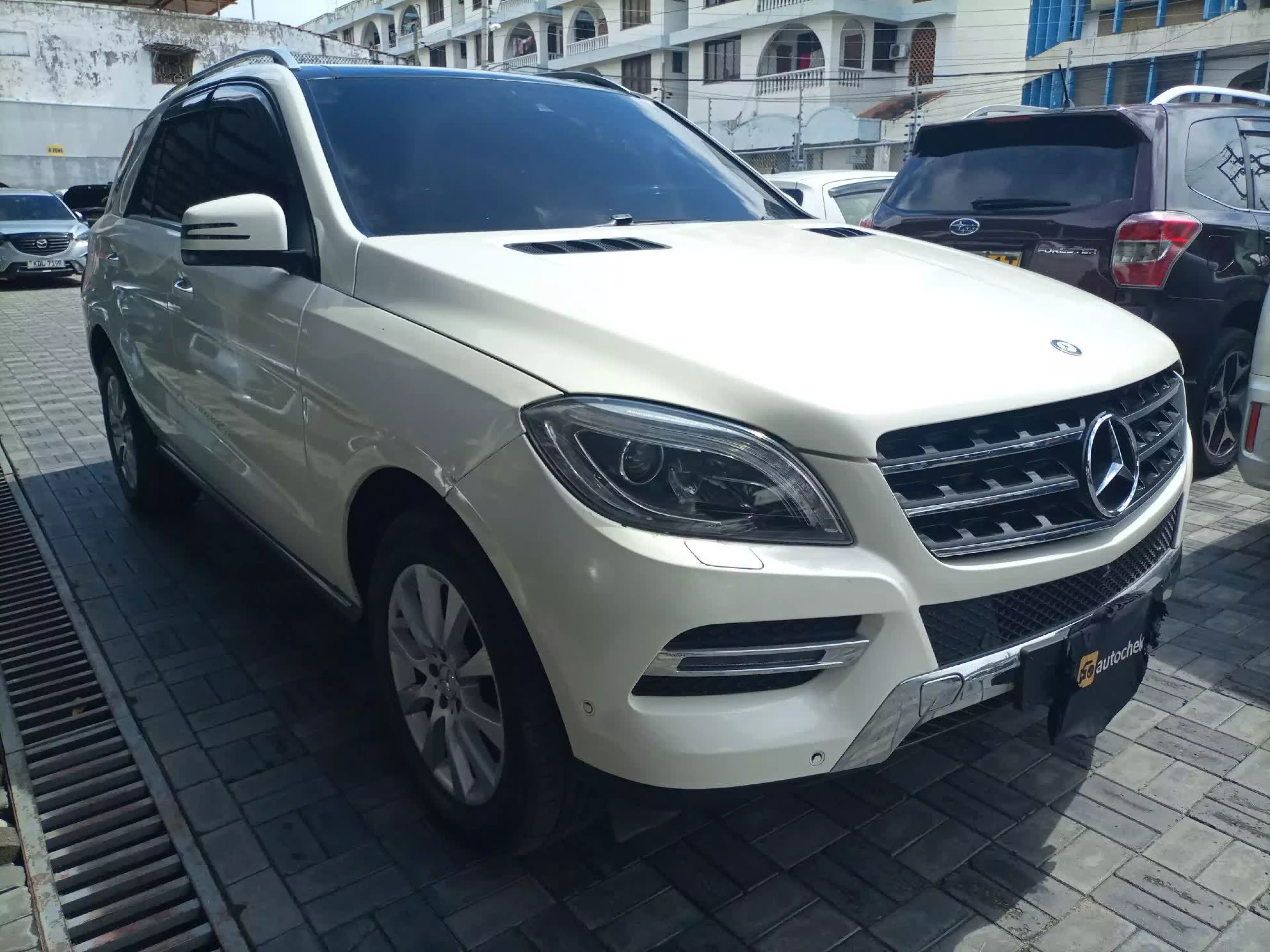 Mercedes-Benz ML 350 - 2012
