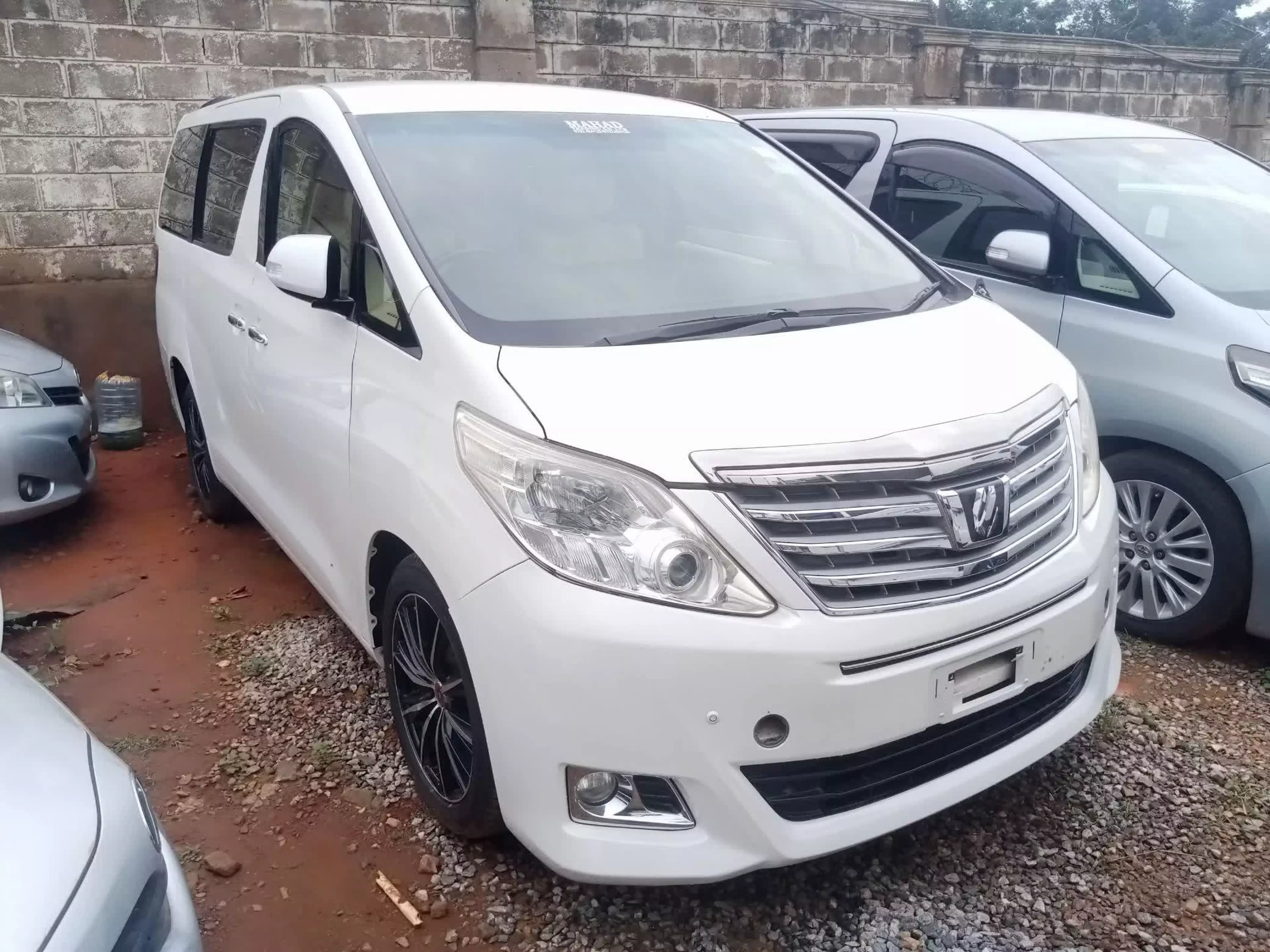 Toyota Alphard - 2012