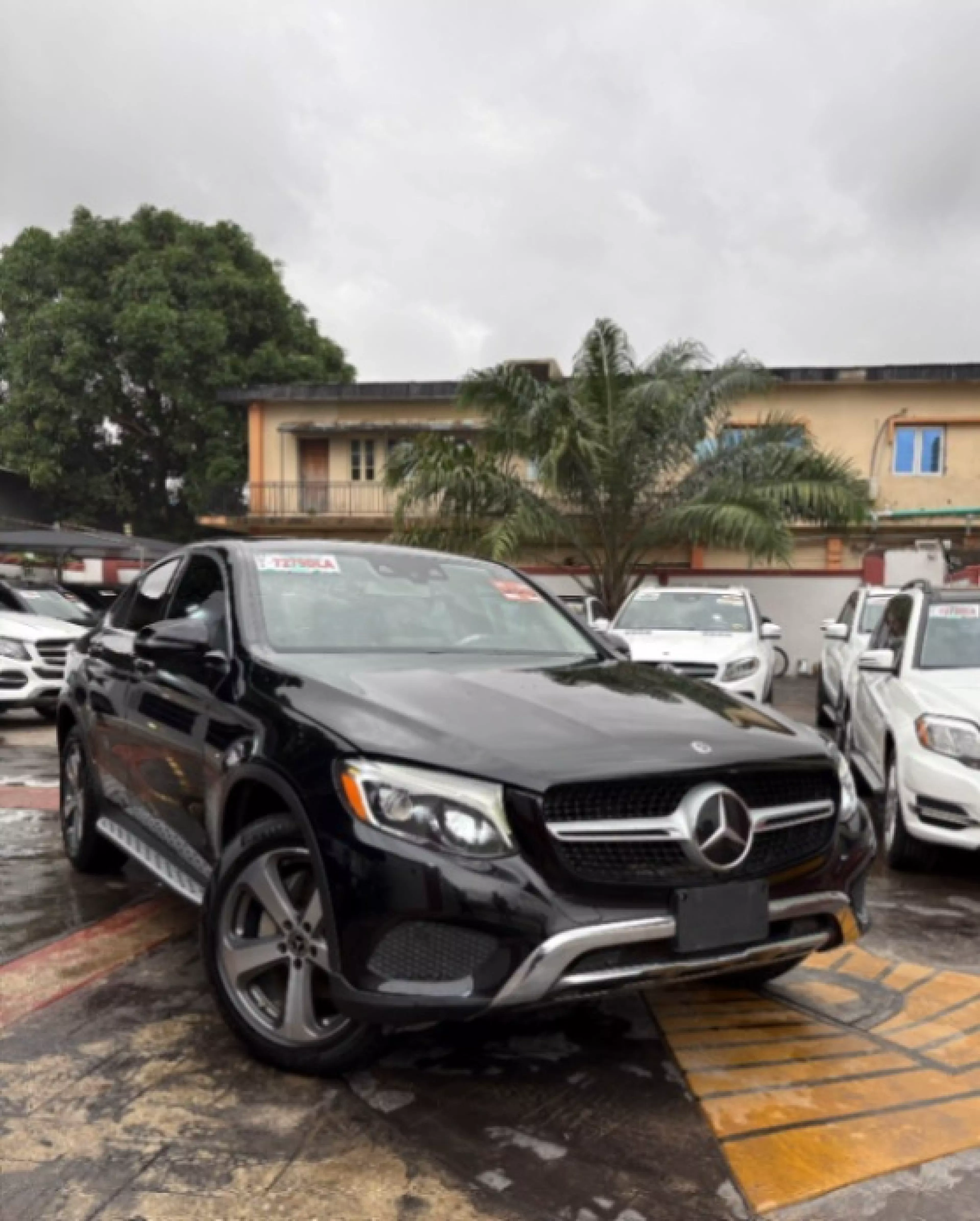 Mercedes-Benz GLC 300 - 2016