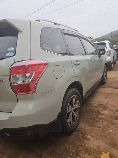 Subaru Forester   - 2015