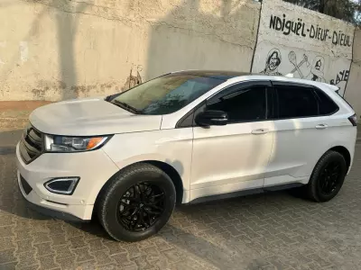 Ford Edge   - 2015