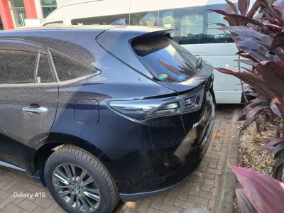 Toyota Harrier hybrid