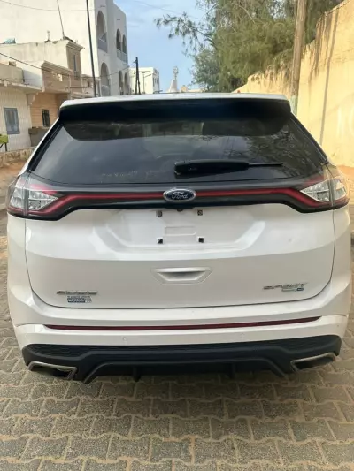 Ford Edge   - 2015