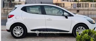 Renault Clio   - 2017