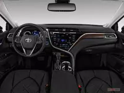 Toyota Camry   - 2020