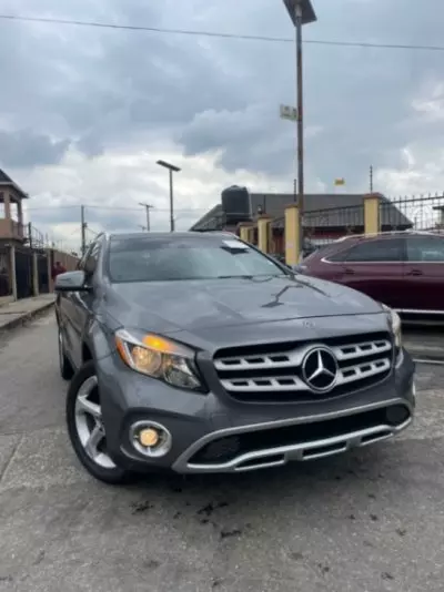 Mercedes-Benz CLA 250