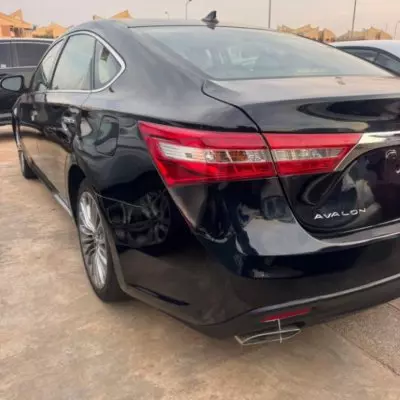 Toyota Avalon
