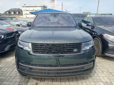 RANGE ROVER Autobiography