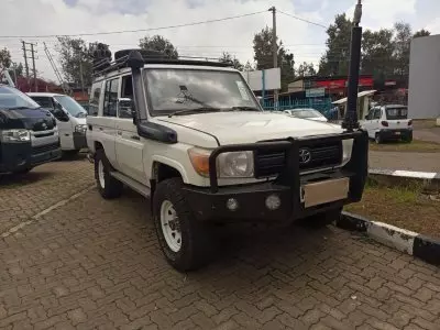Toyota Landcruiser HZJ