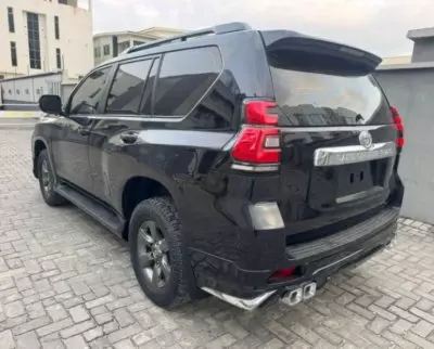 Toyota Landcruiser Prado