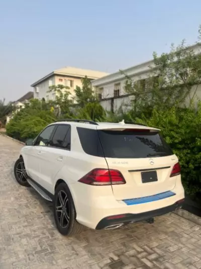 Mercedes-Benz GLE-Class