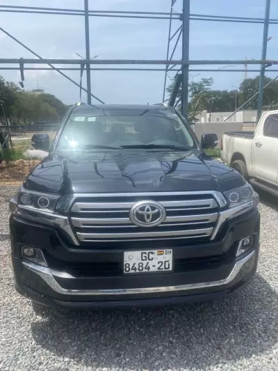 Toyota Land Cruiser GXR