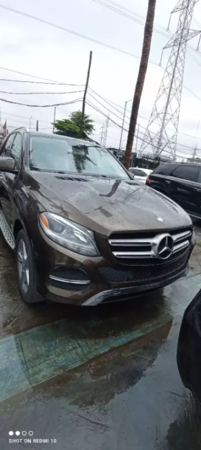 Mercedes-Benz GLE 350