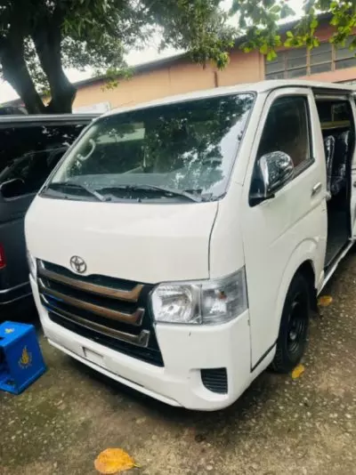 Toyota Hiace