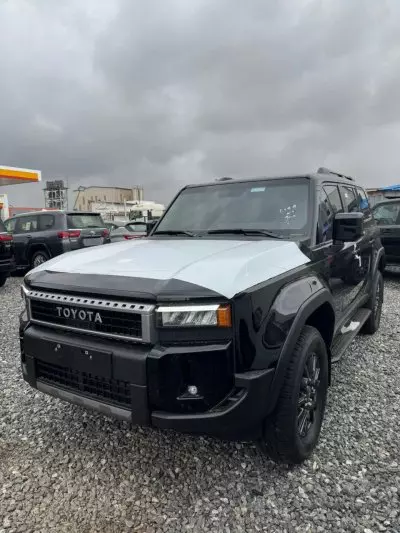 Toyota Landcruiser Prado