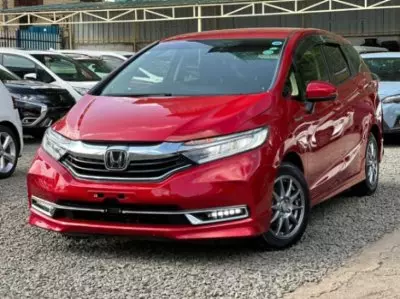 Honda Fit shuttle
