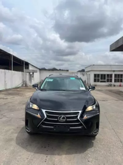 Lexus NX 200