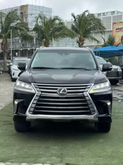 Lexus LX 570