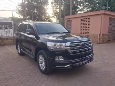 Toyota Landcruiser Prado