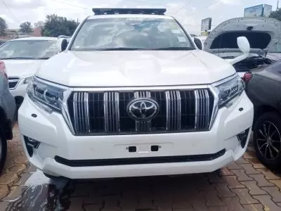 Toyota Landcruiser Prado